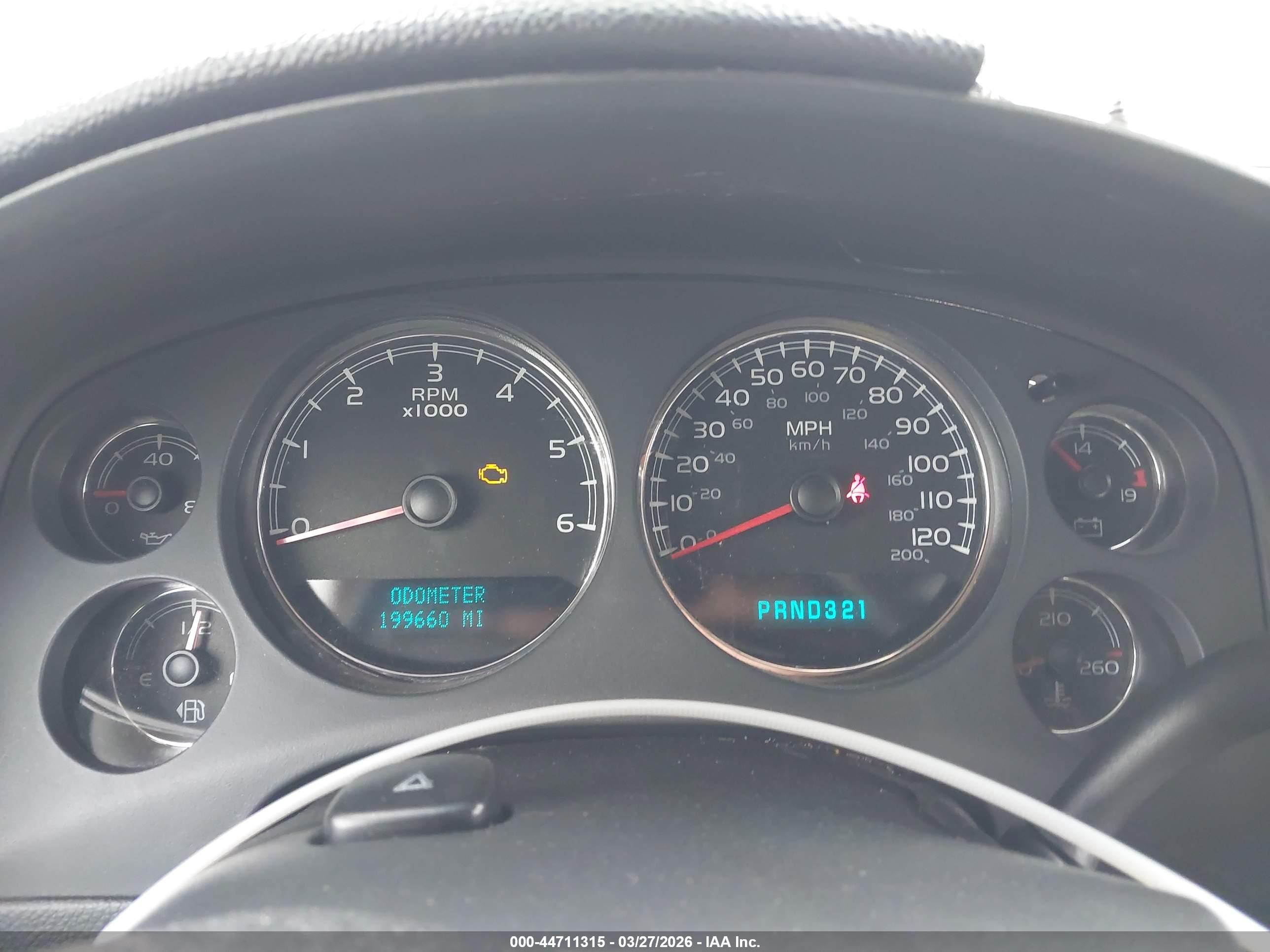 CHEVROLET TAHOE image 7