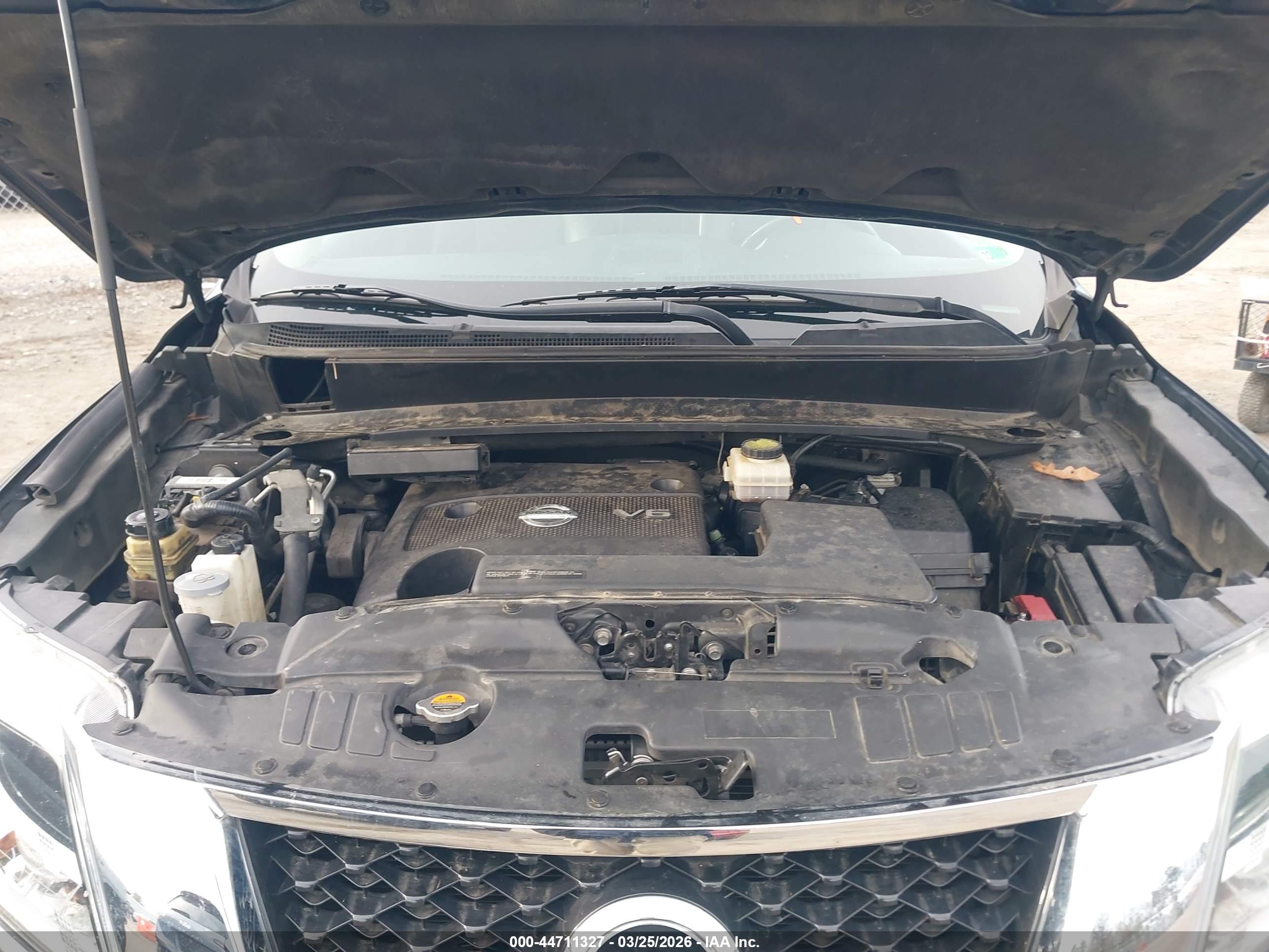 NISSAN PATHFINDER image 10