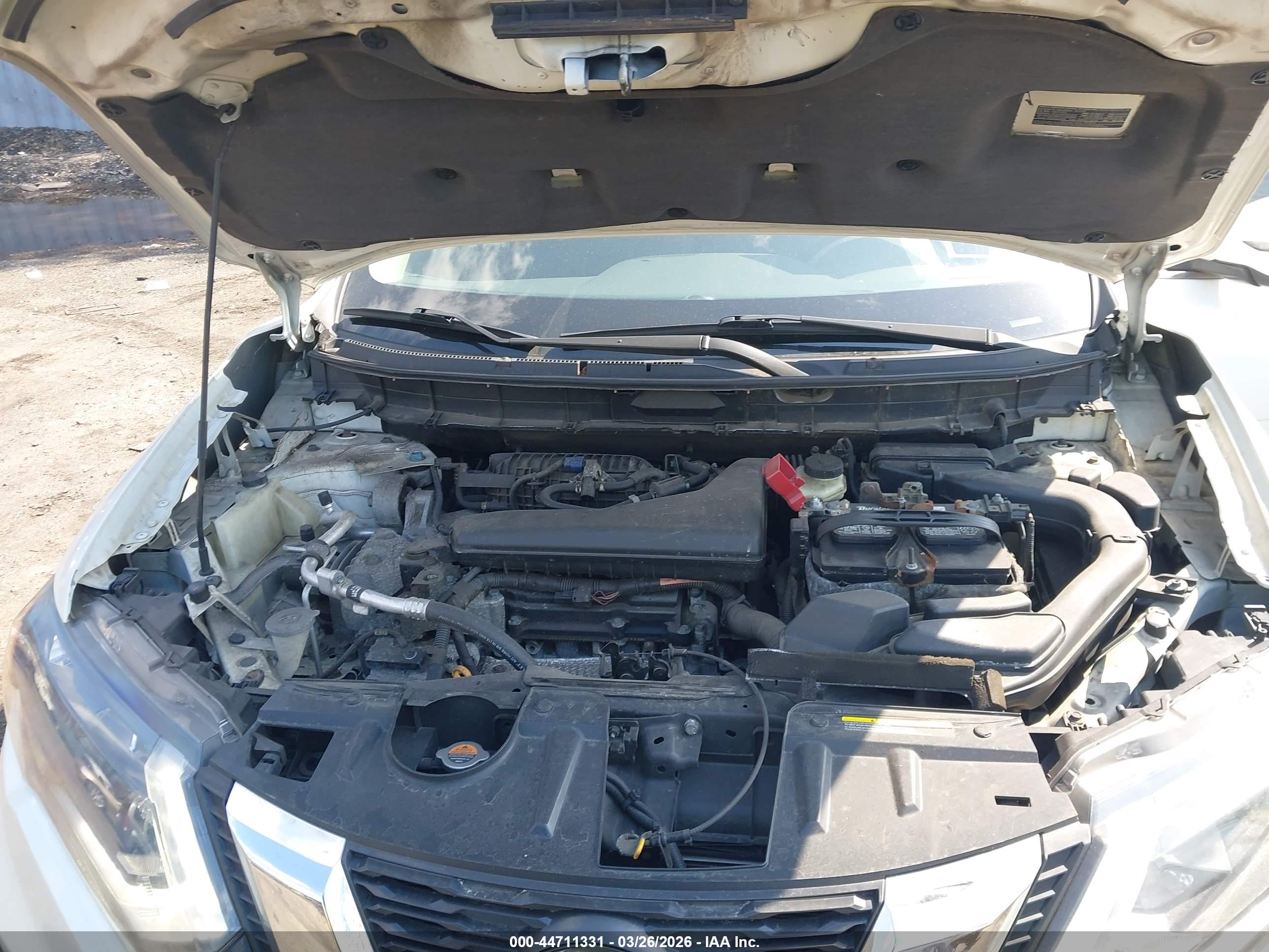 NISSAN ROGUE image 10