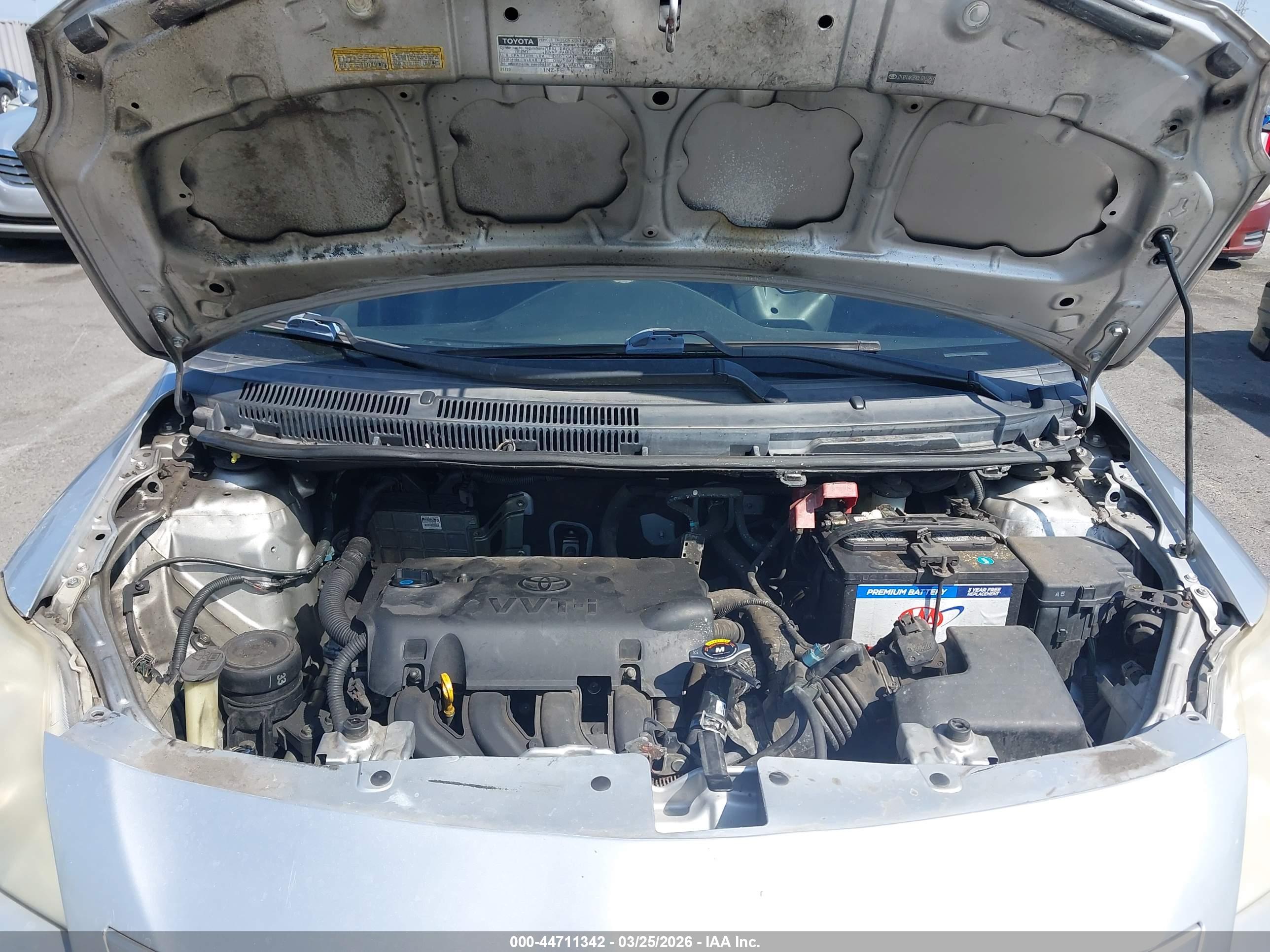 TOYOTA YARIS image 10