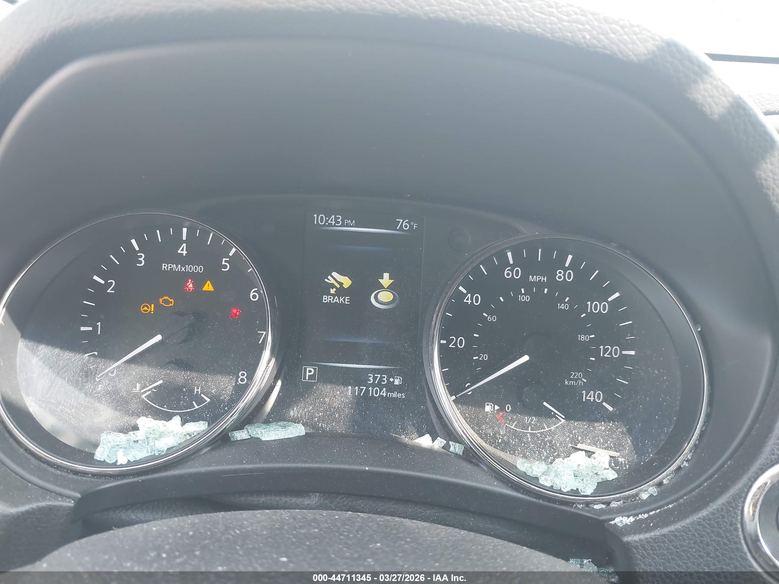 NISSAN ROGUE image 7