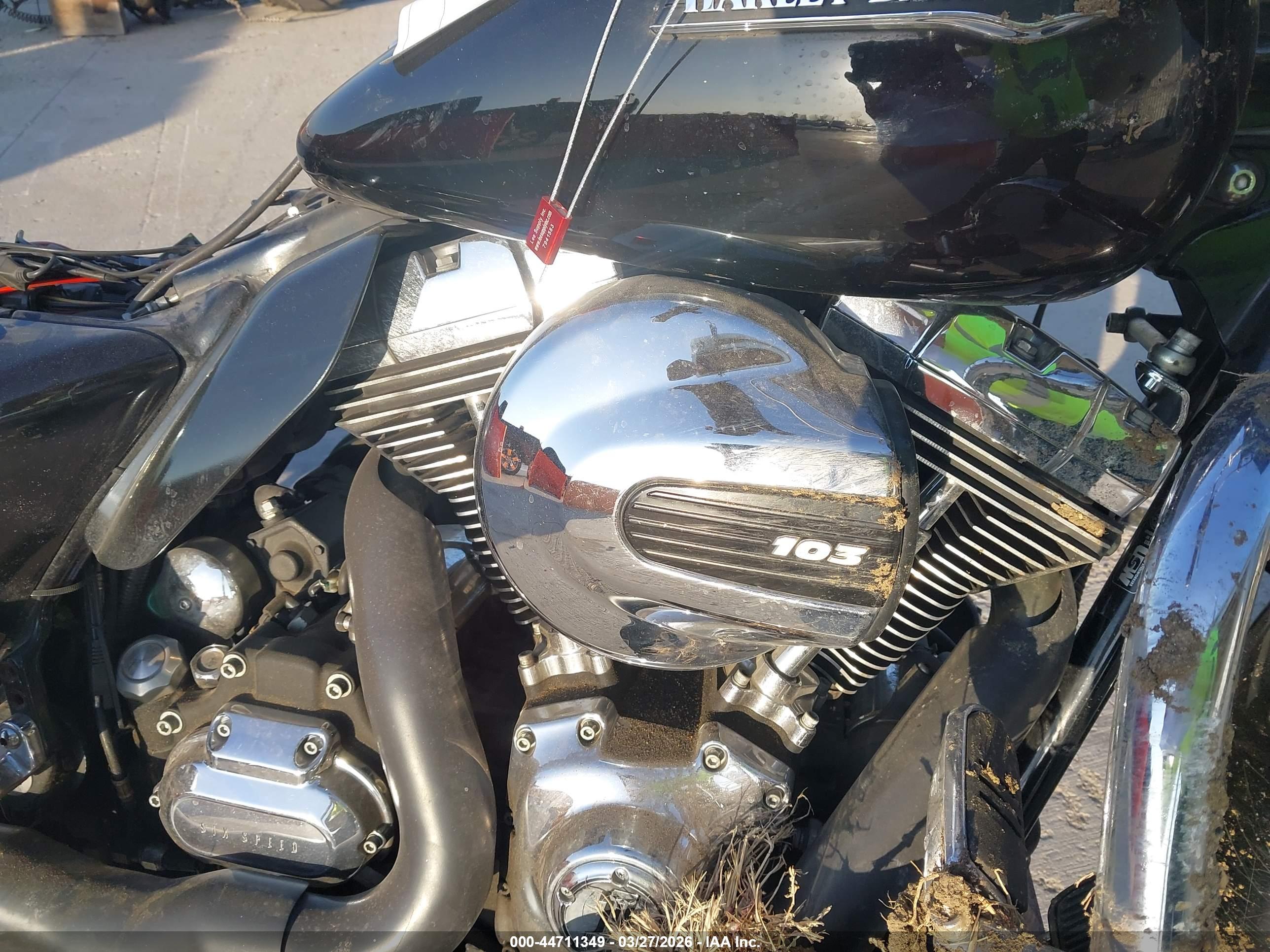HARLEY-DAVIDSON FLHTP image 8