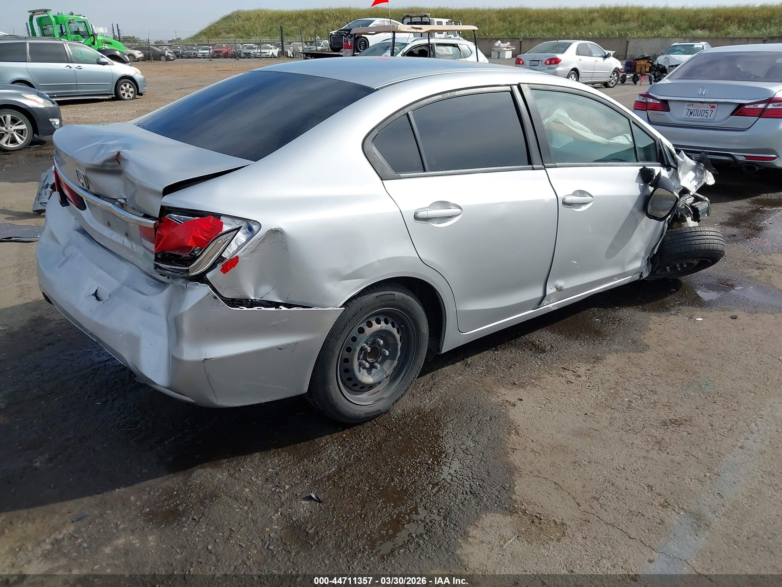 HONDA CIVIC image 4