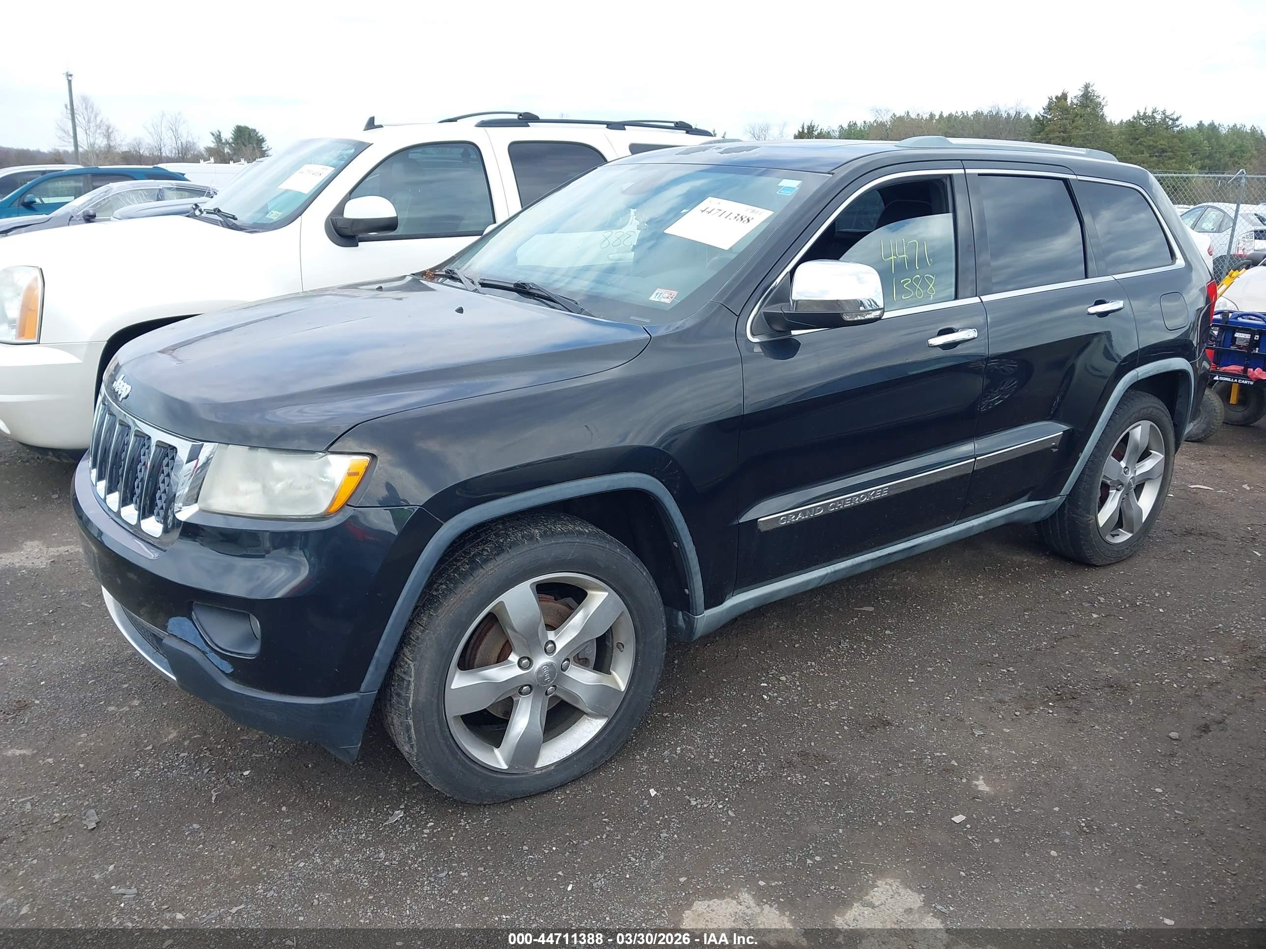 JEEP GRAND image 2