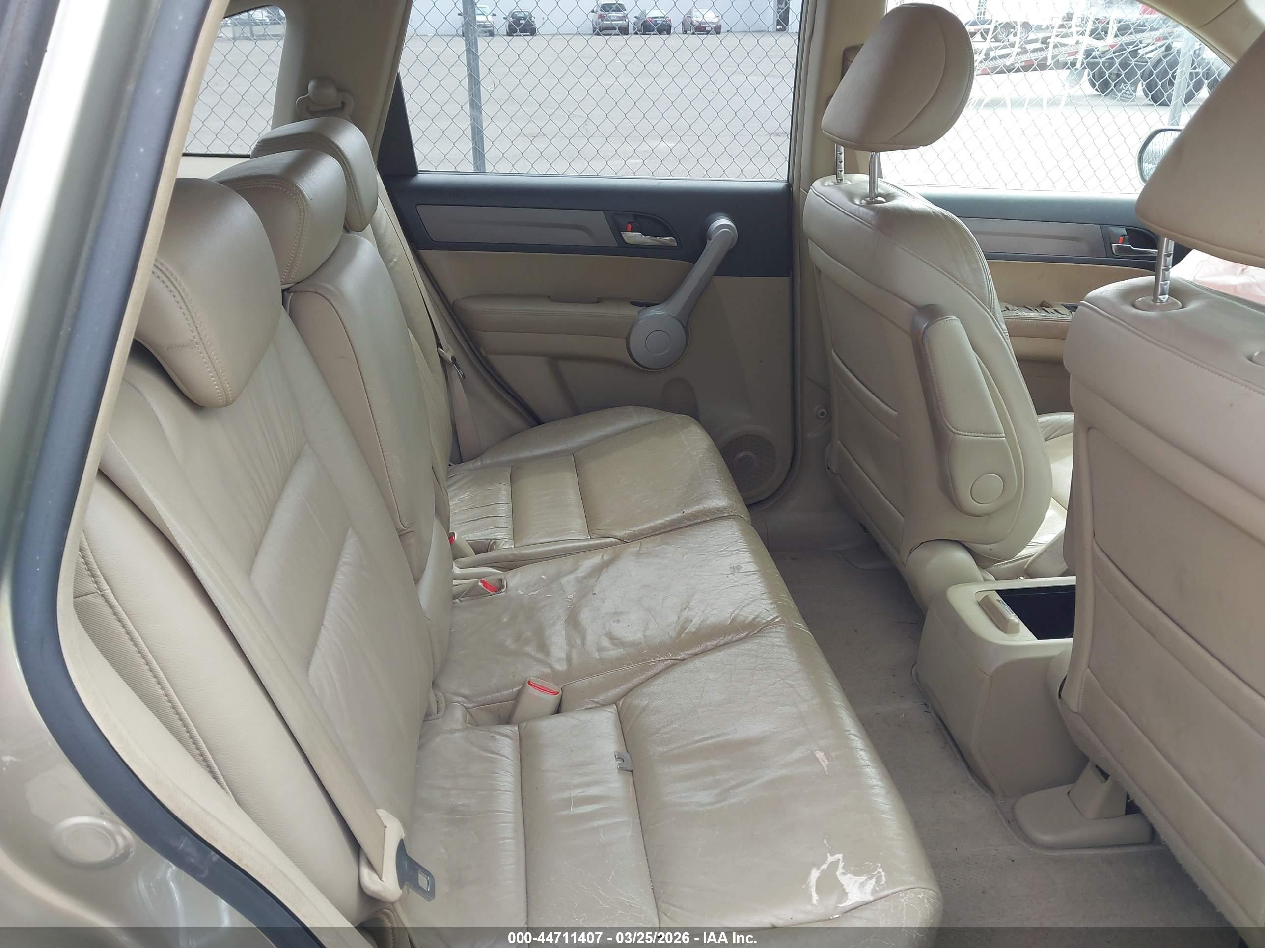 HONDA CR-V image 8