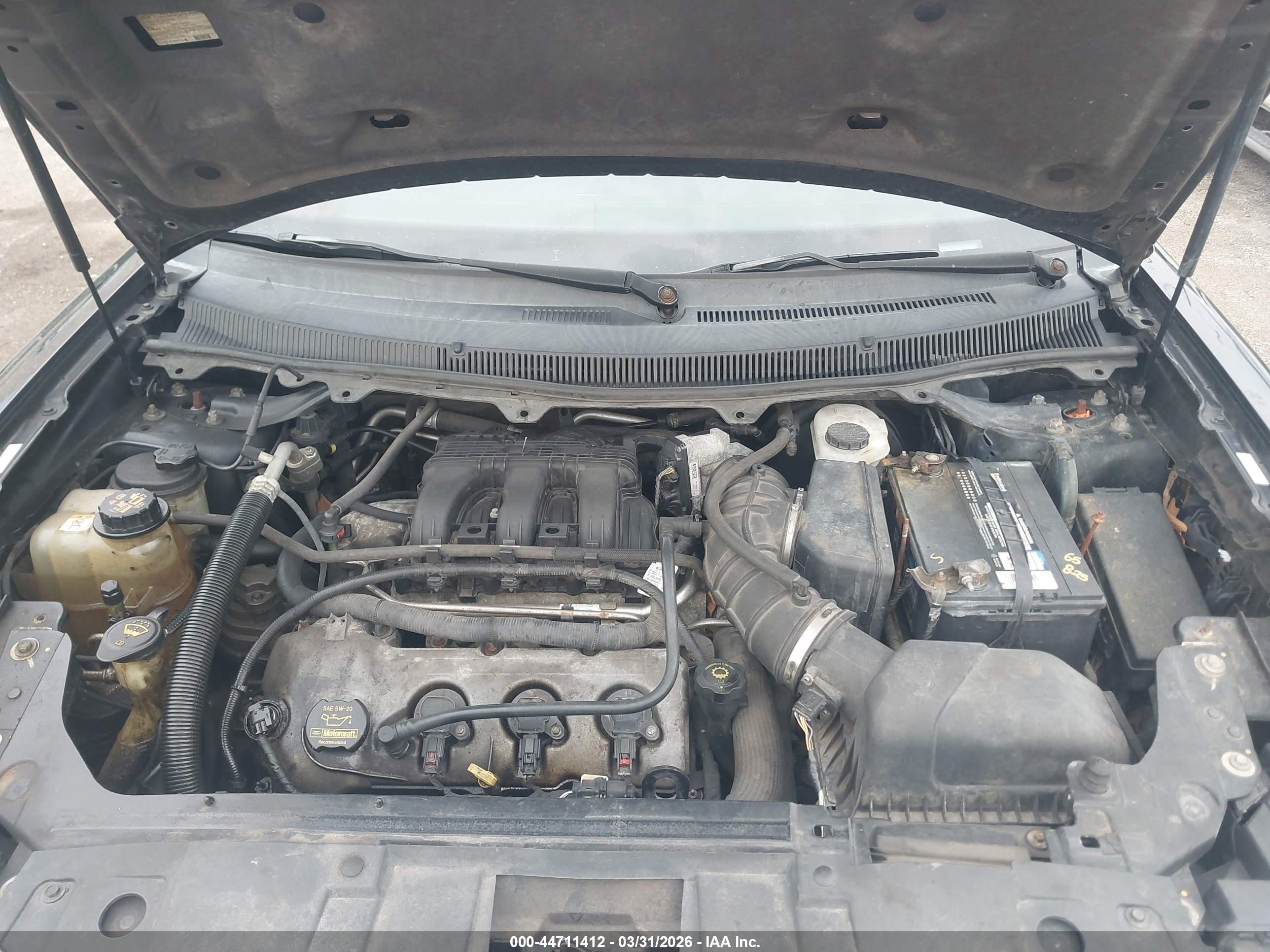 FORD FLEX image 10