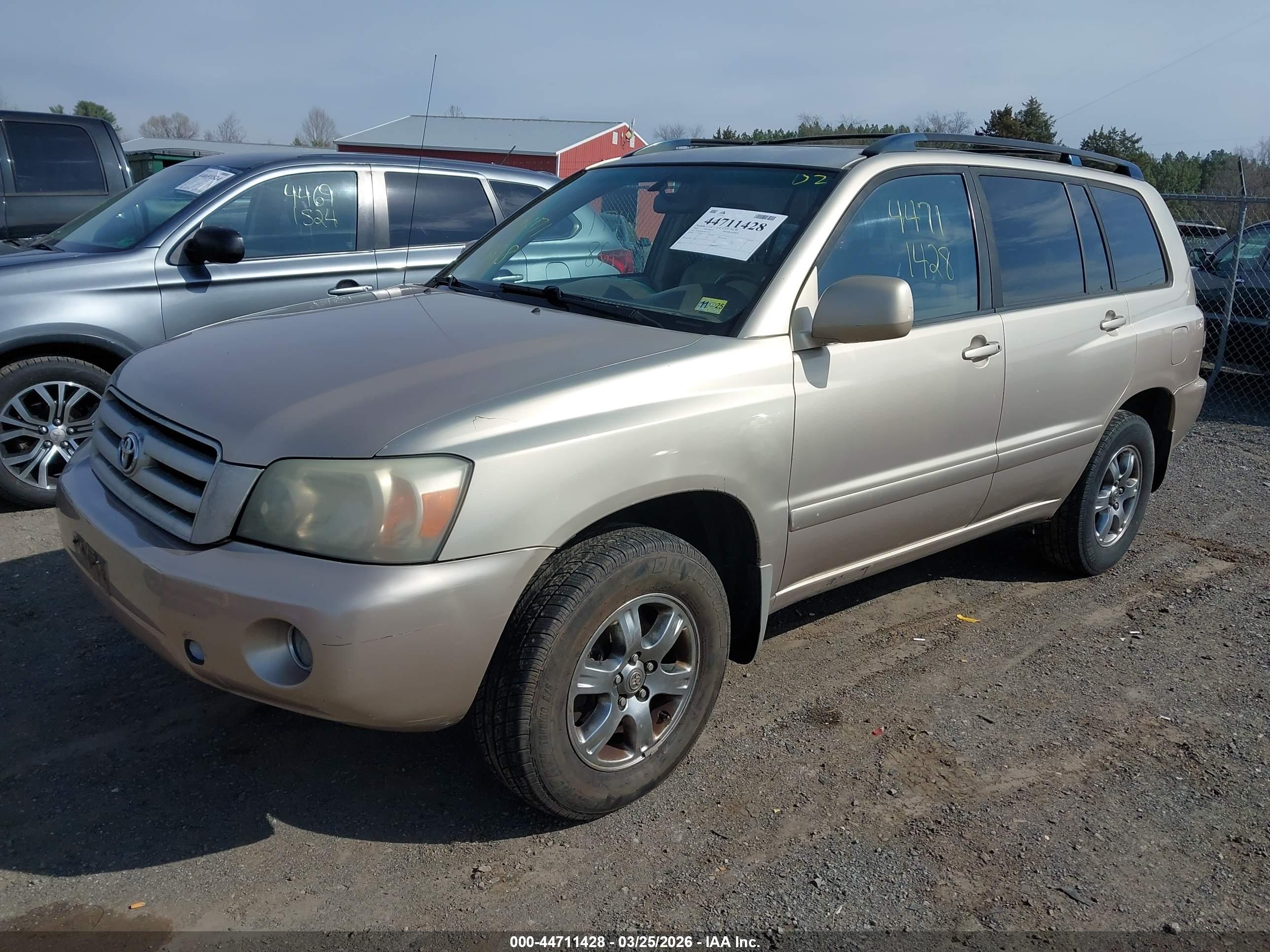 TOYOTA HIGHLANDER image 2