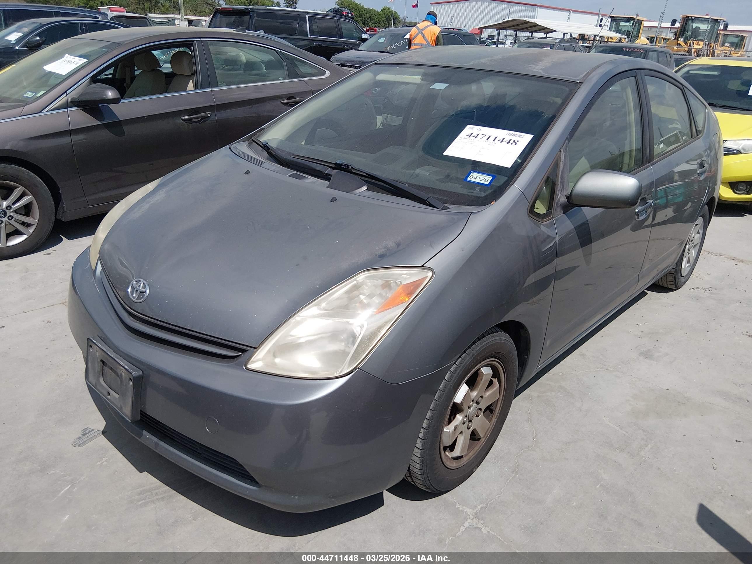 TOYOTA PRIUS image 2