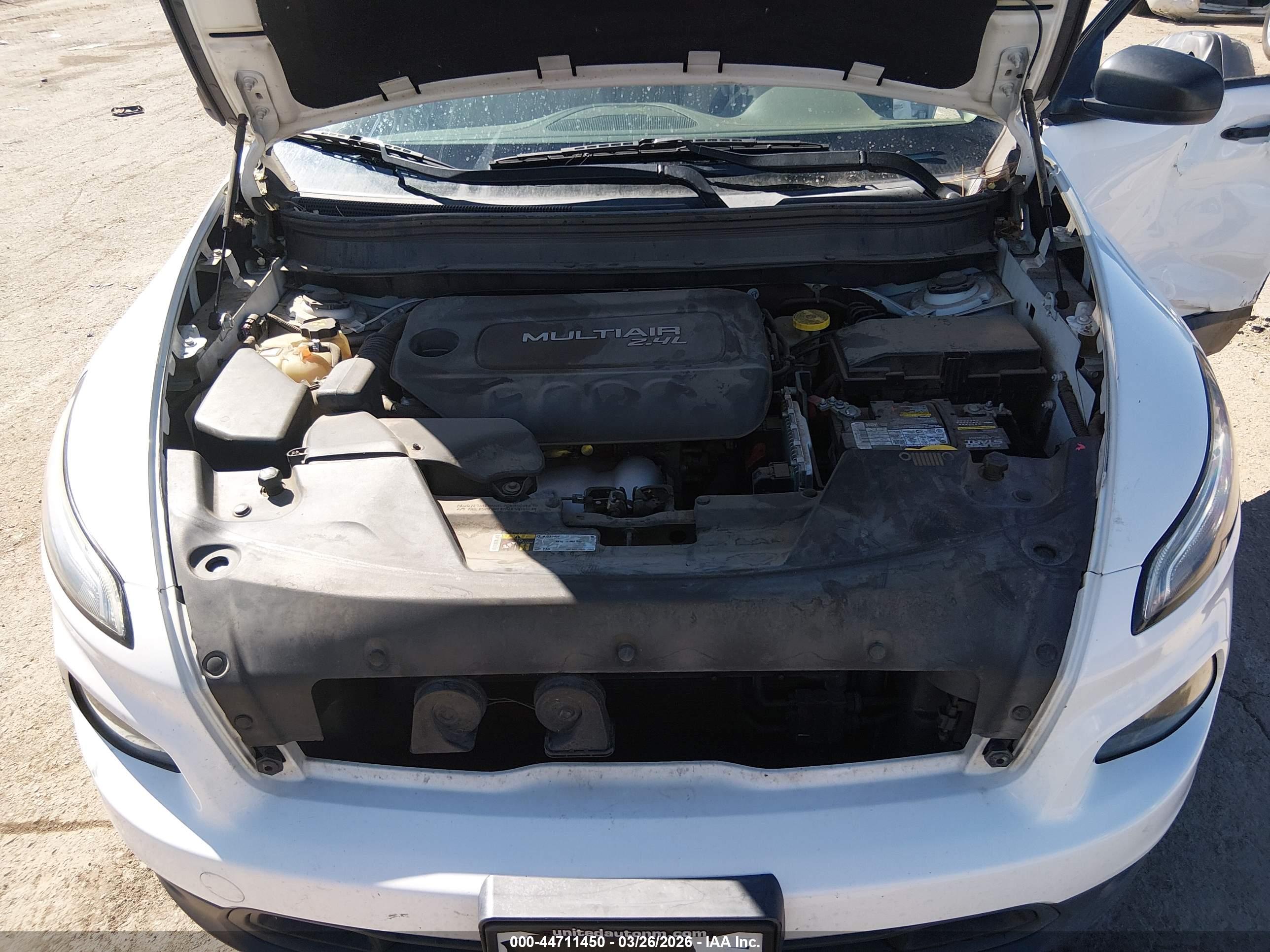 JEEP CHEROKEE image 10