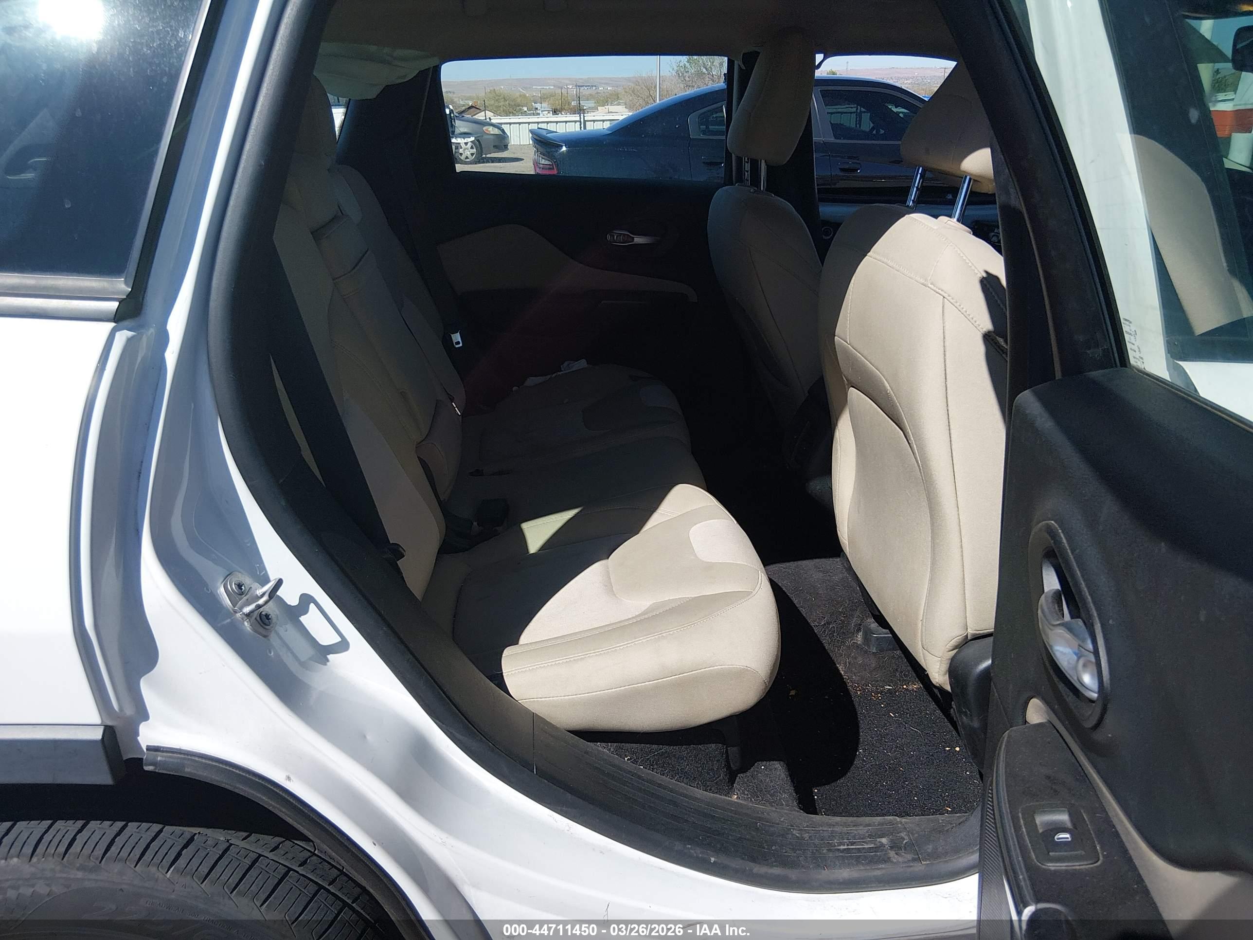 JEEP CHEROKEE image 8