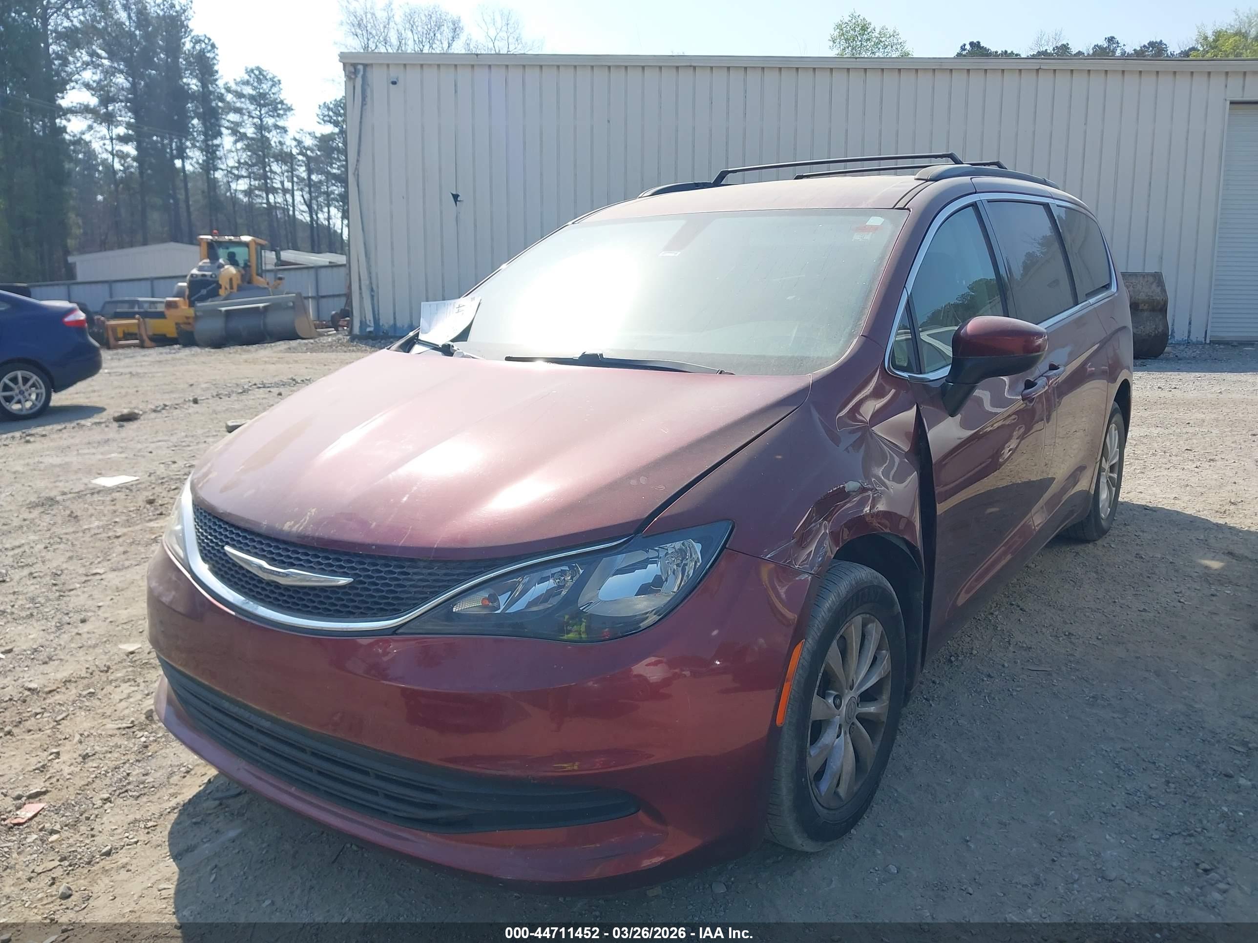 CHRYSLER PACIFICA image 2