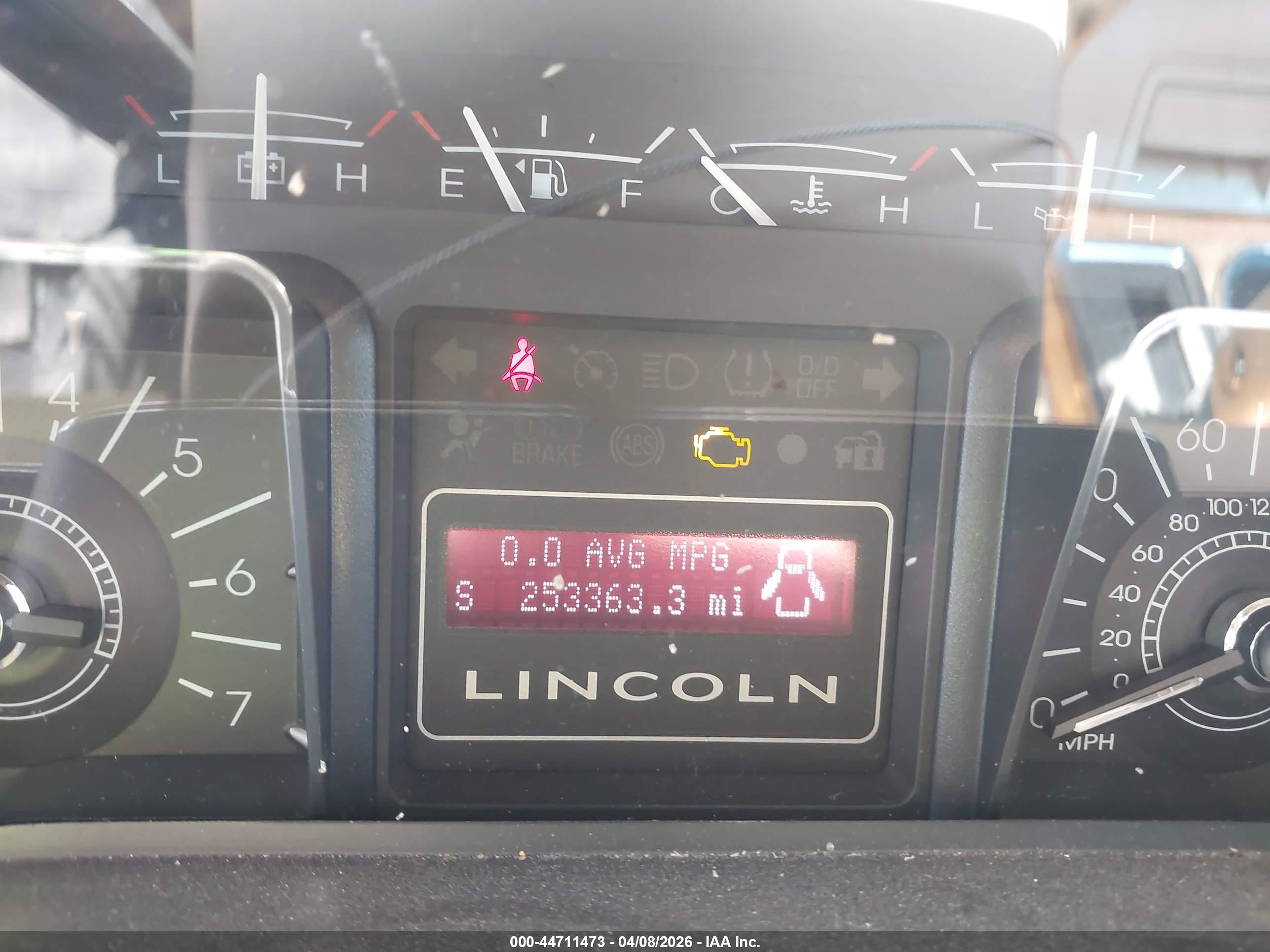 LINCOLN NAVIGATOR image 7