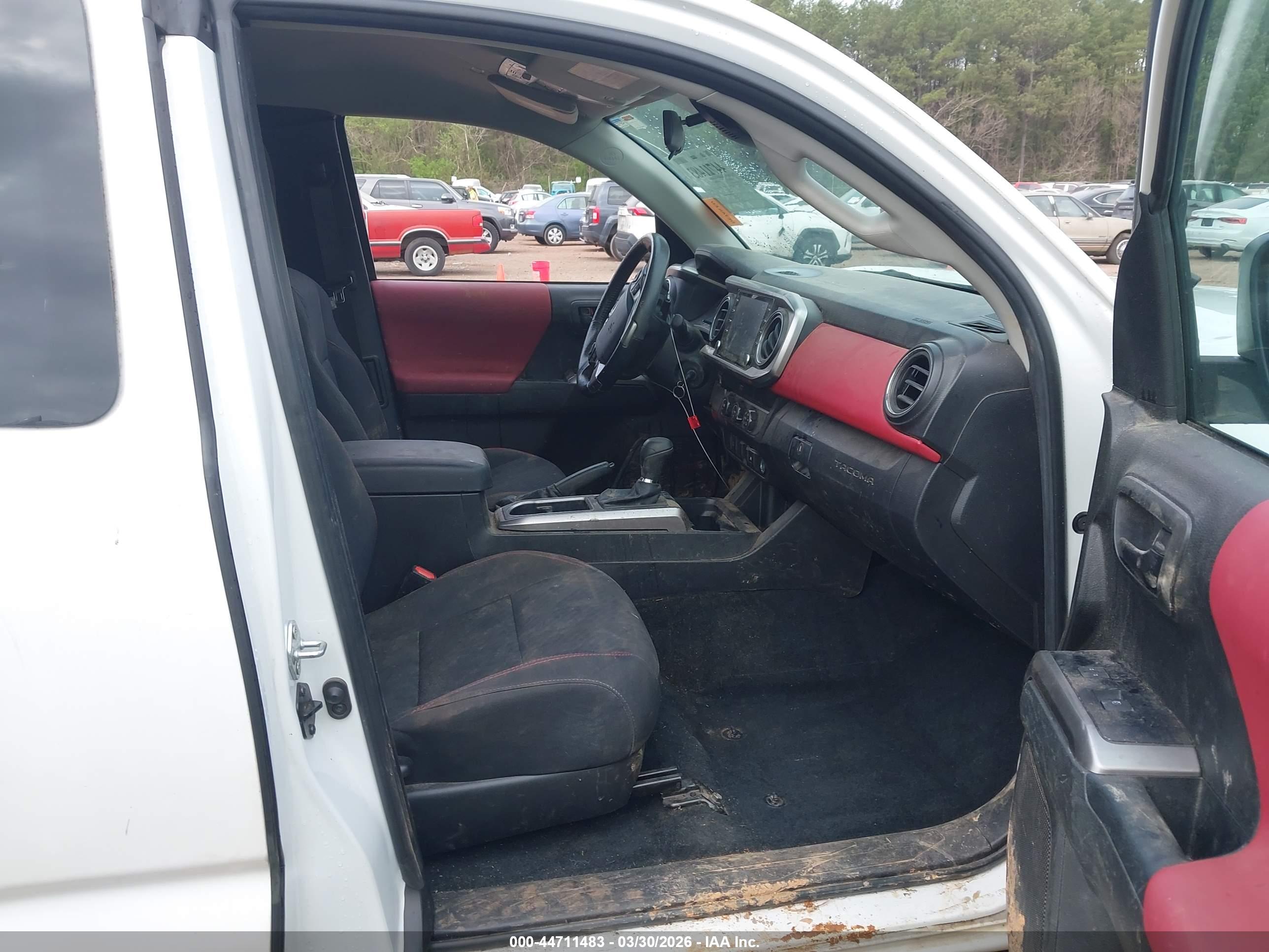 TOYOTA TACOMA image 5
