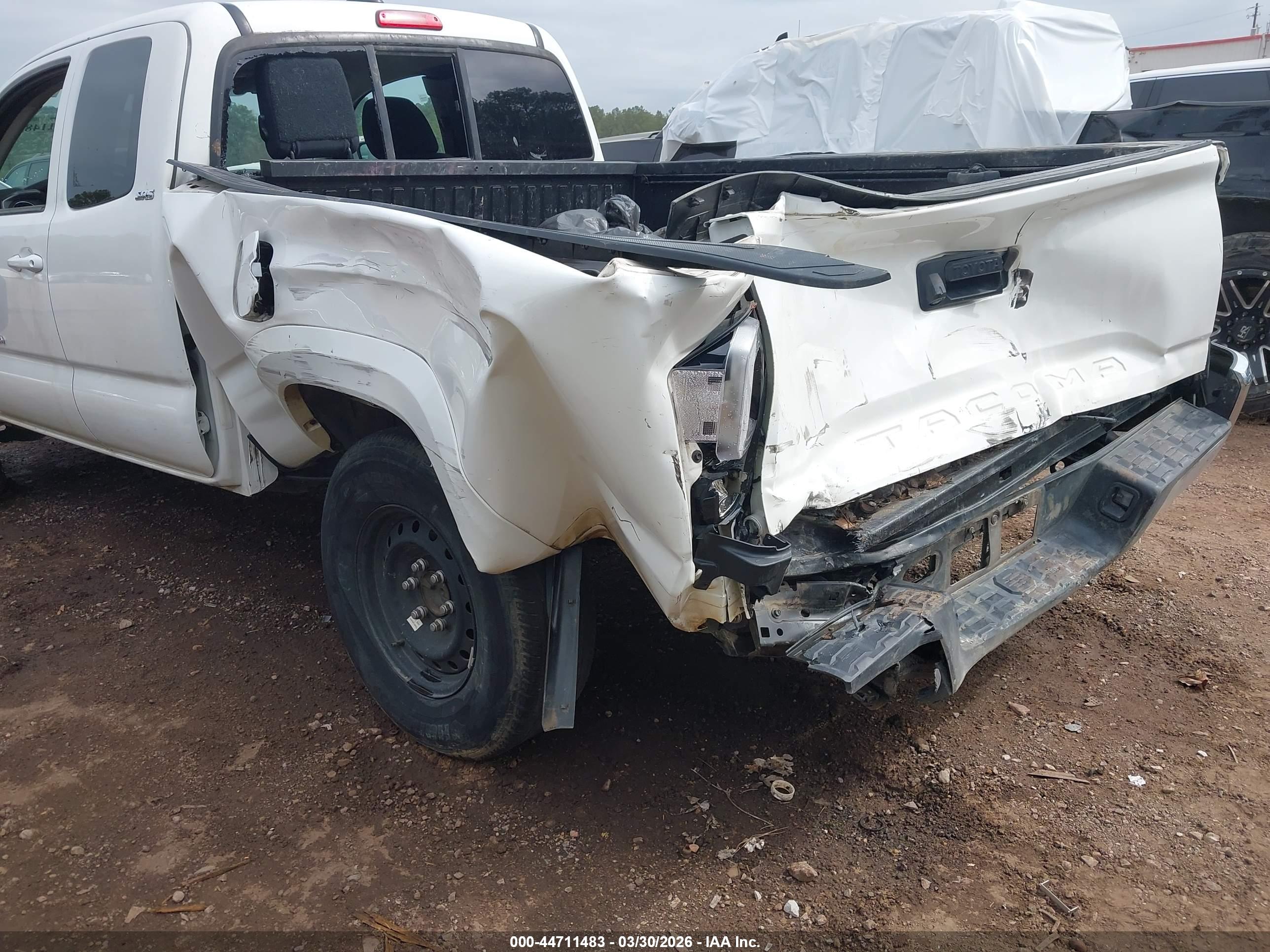 TOYOTA TACOMA image 6