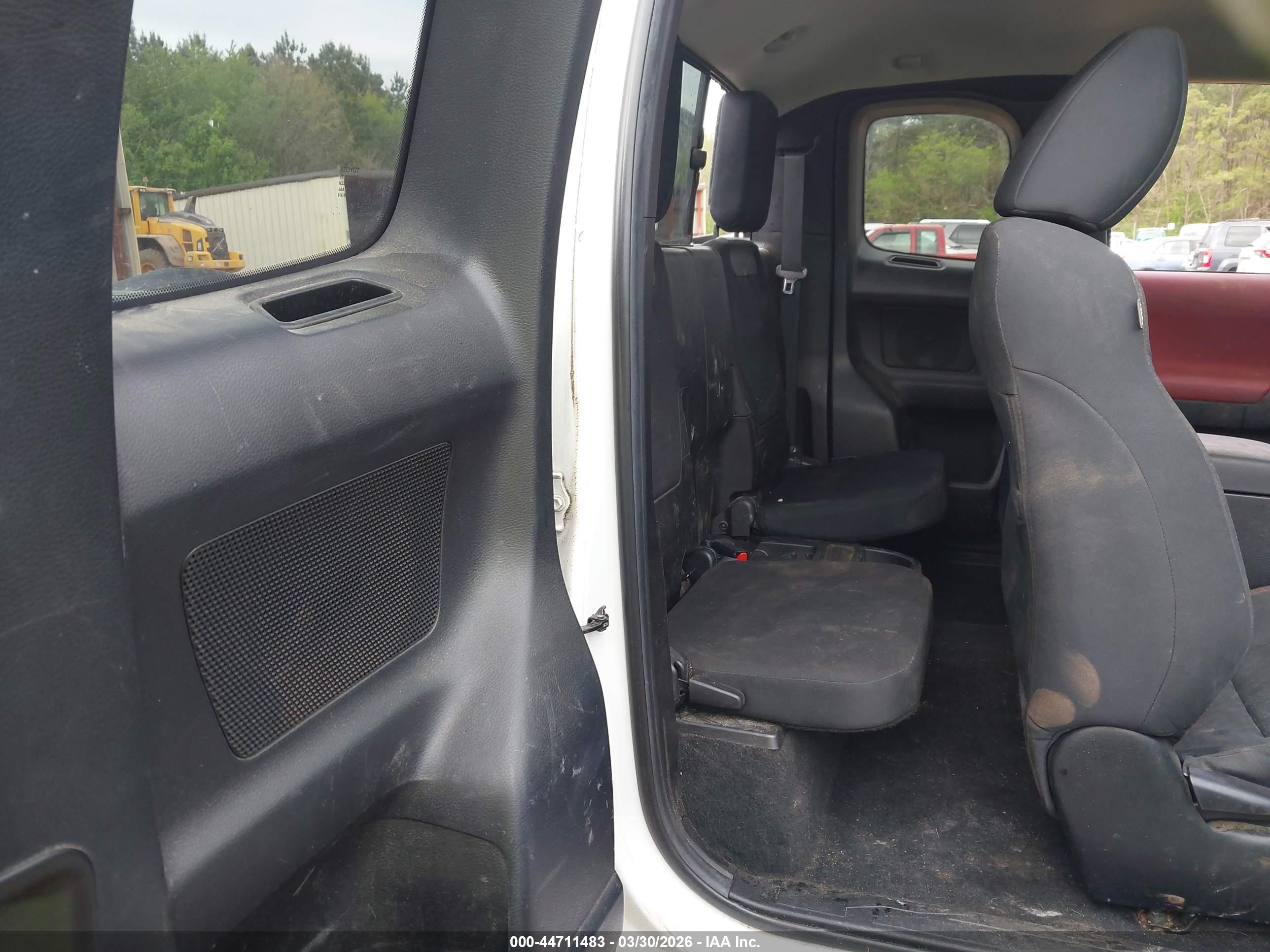TOYOTA TACOMA image 8