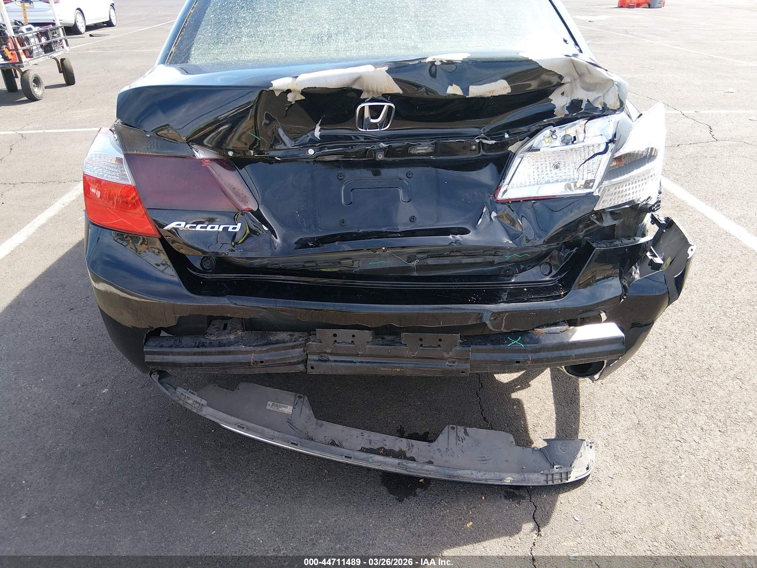 HONDA ACCORD image 6