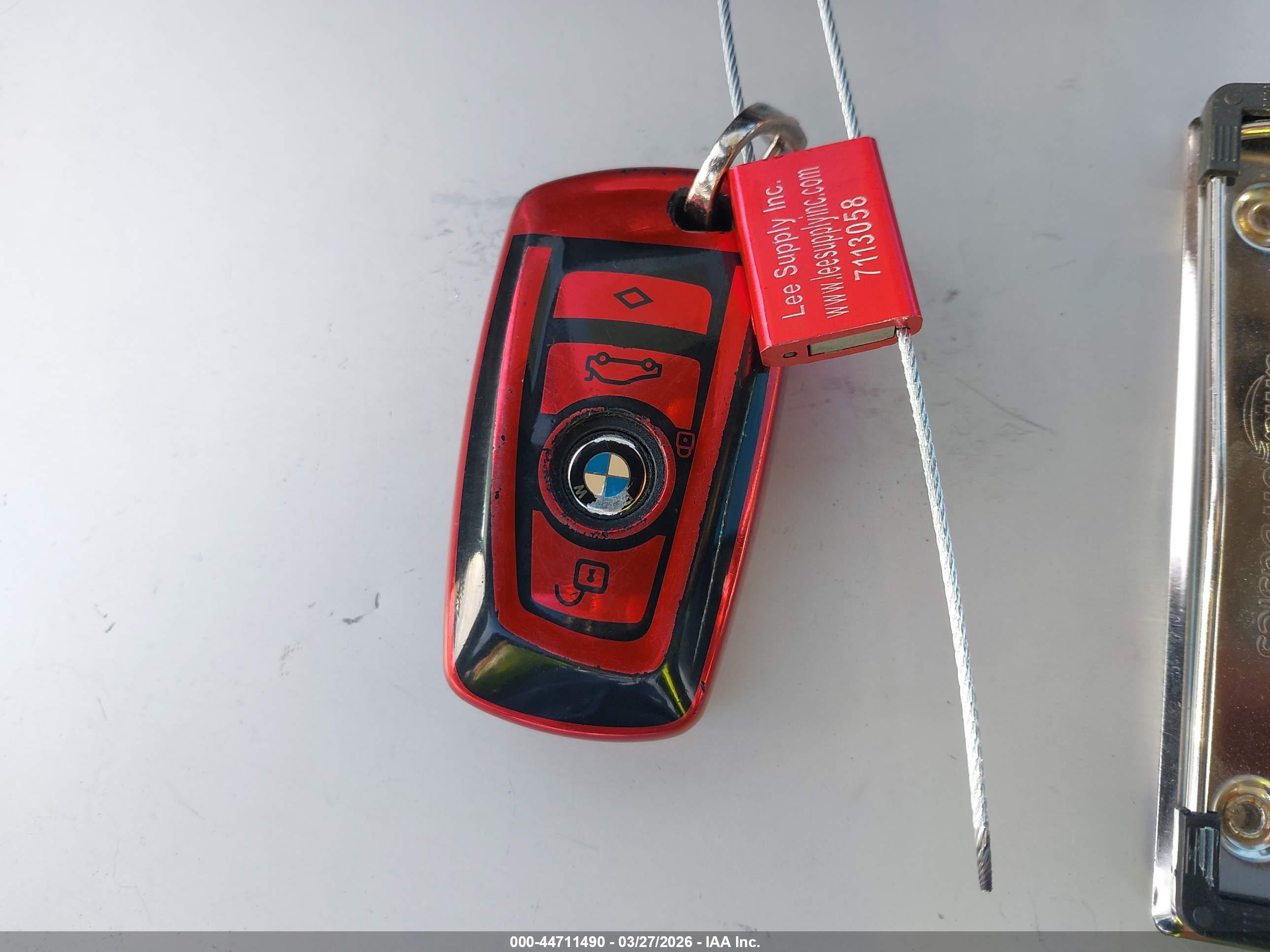 BMW 528I image 11