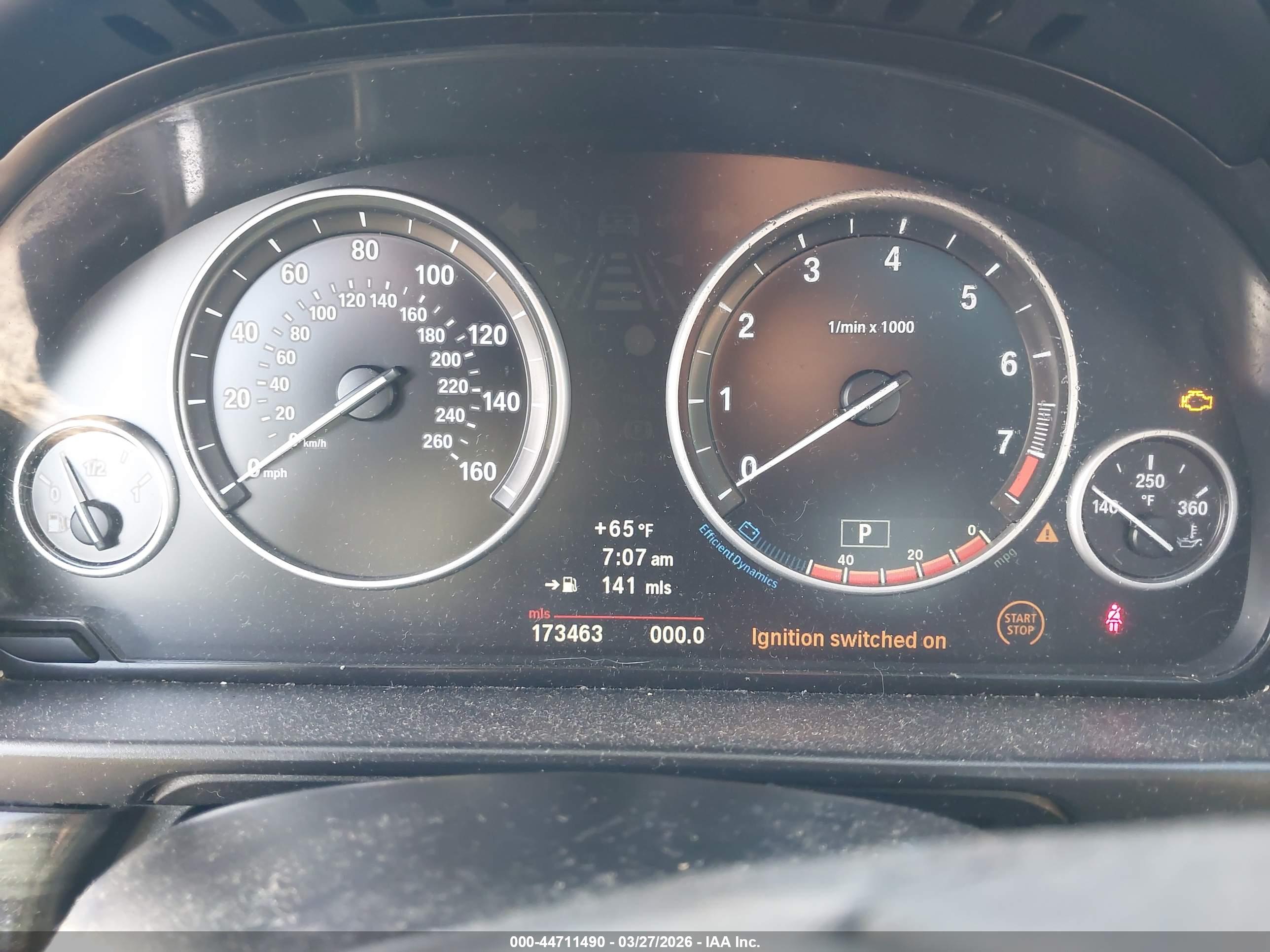BMW 528I image 7