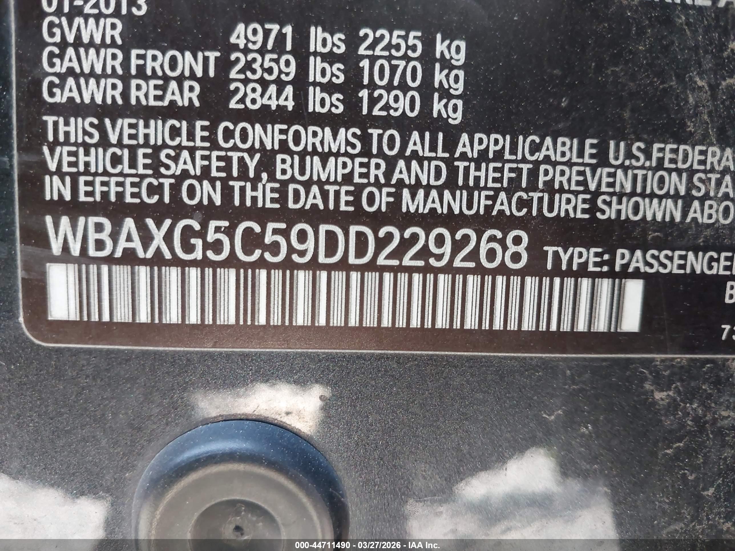 BMW 528I image 9