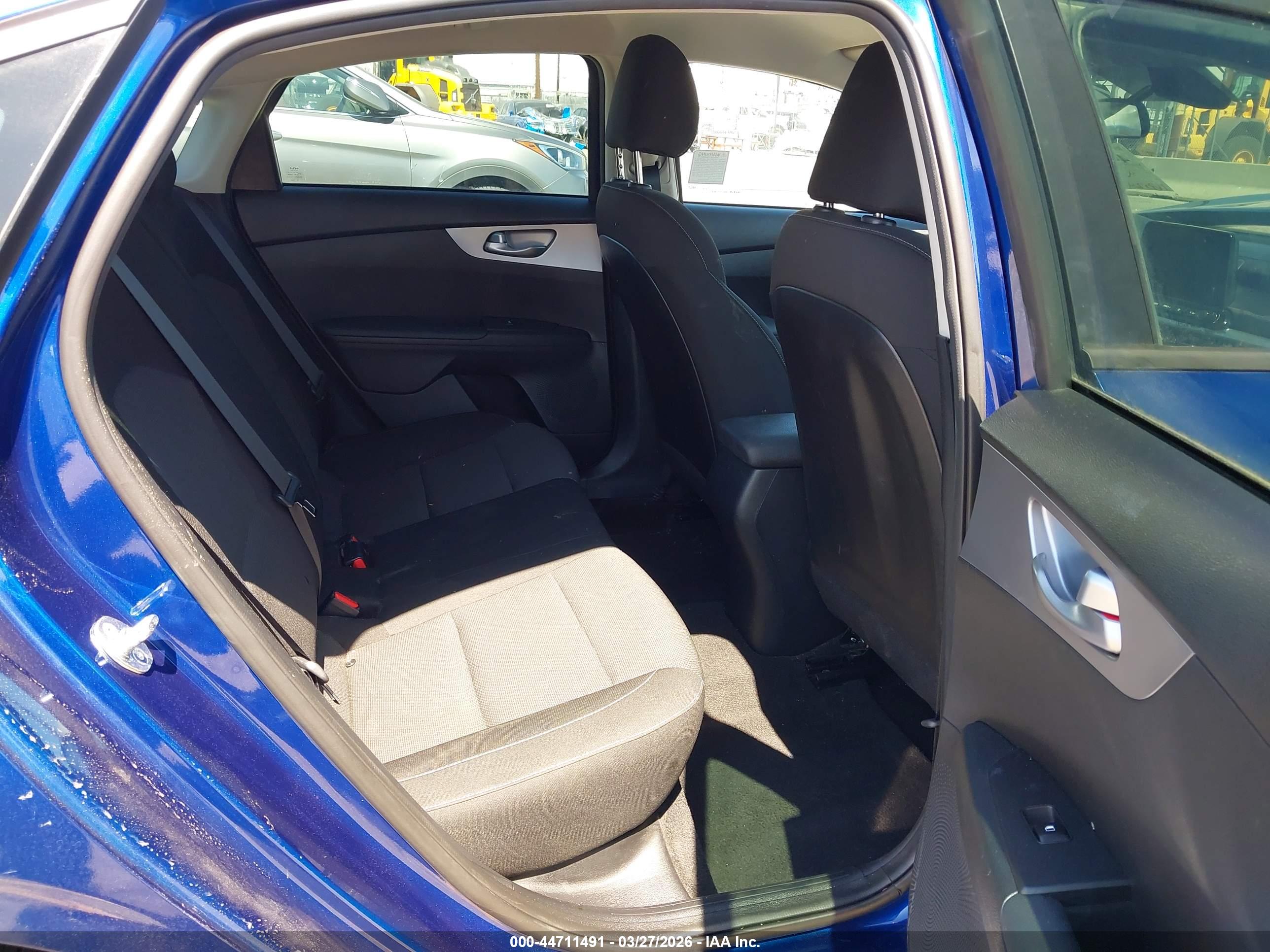 KIA FORTE image 8