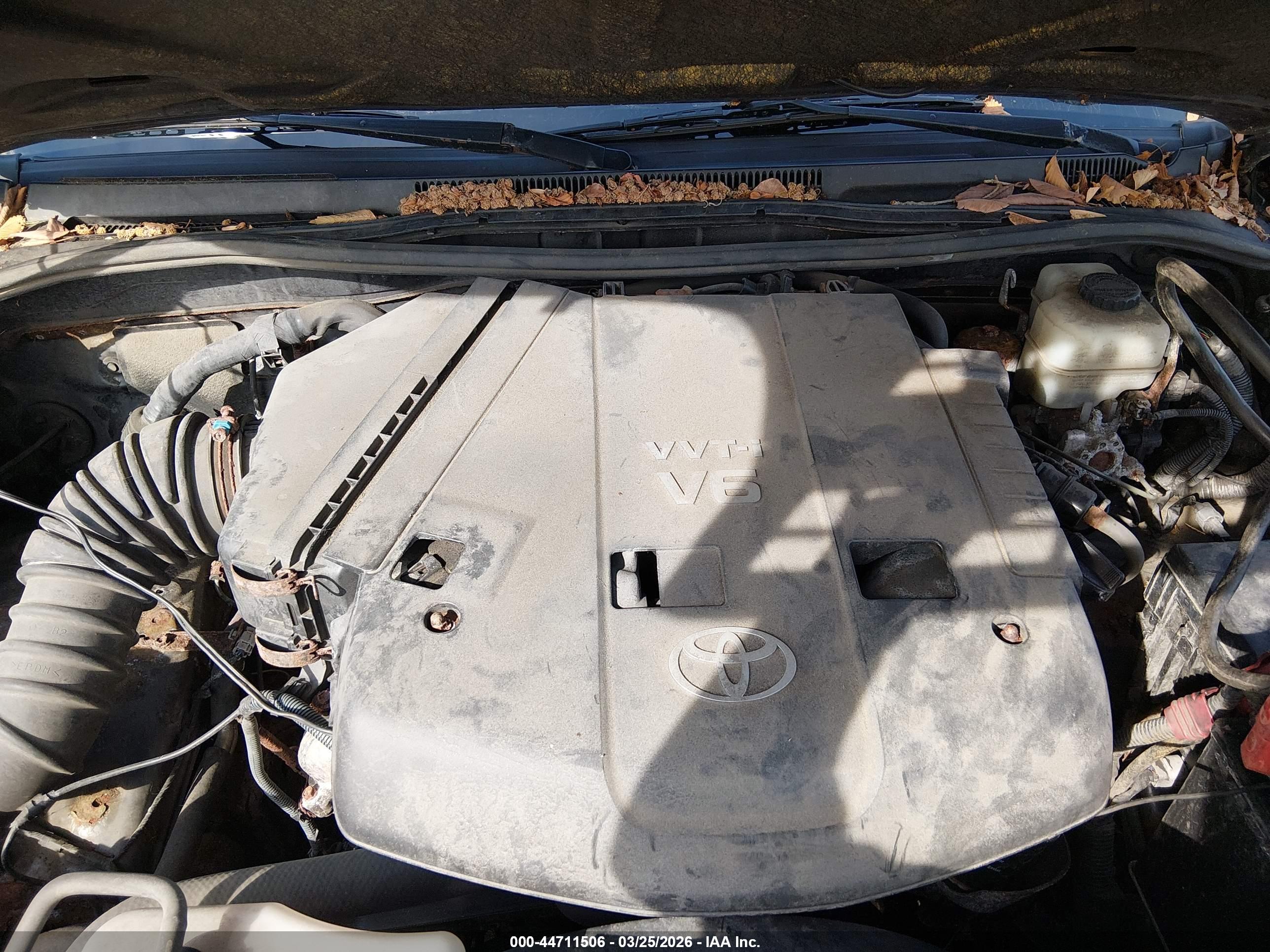 TOYOTA 4RUNNER image 10