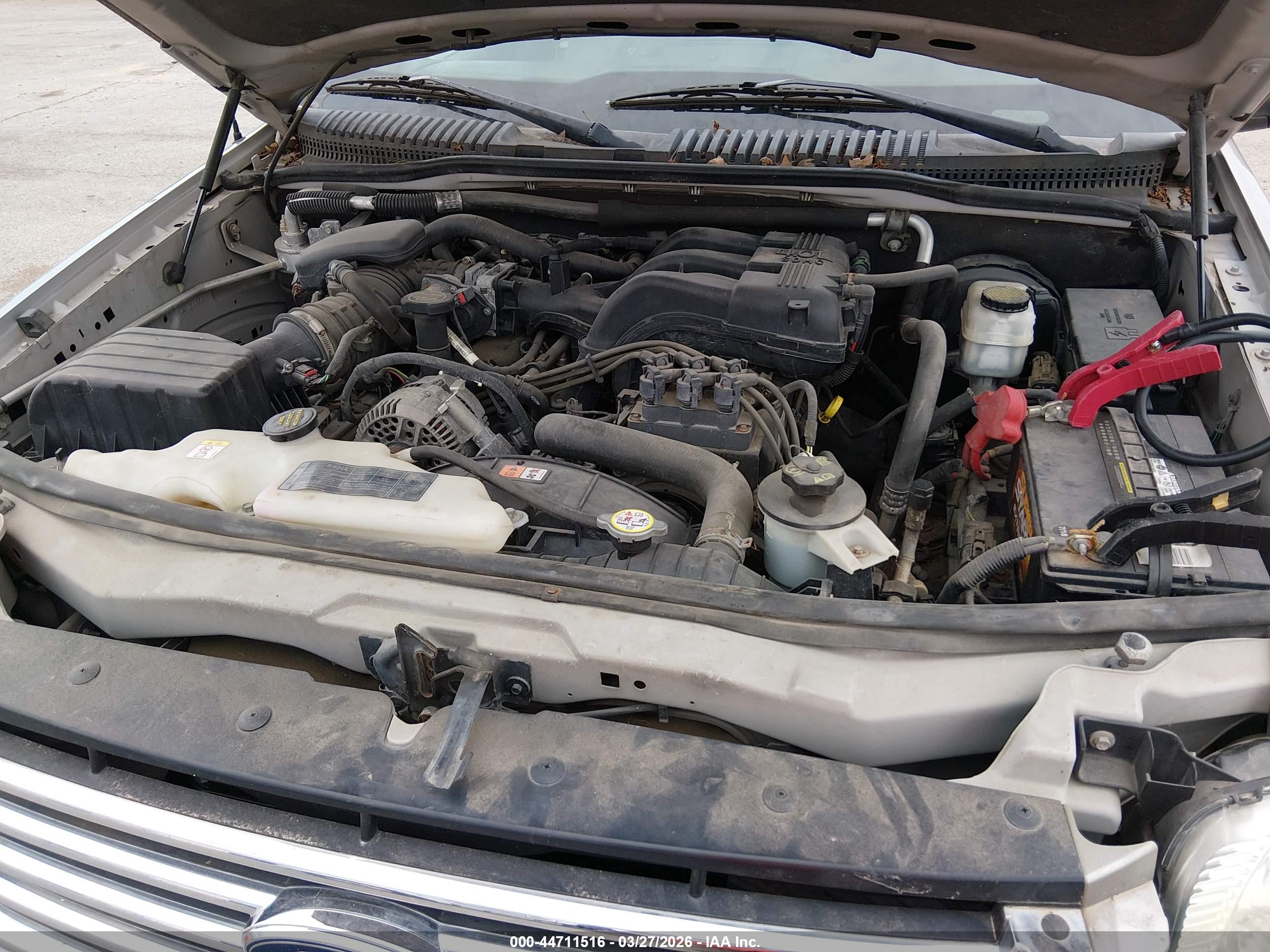 FORD EXPLORER image 10