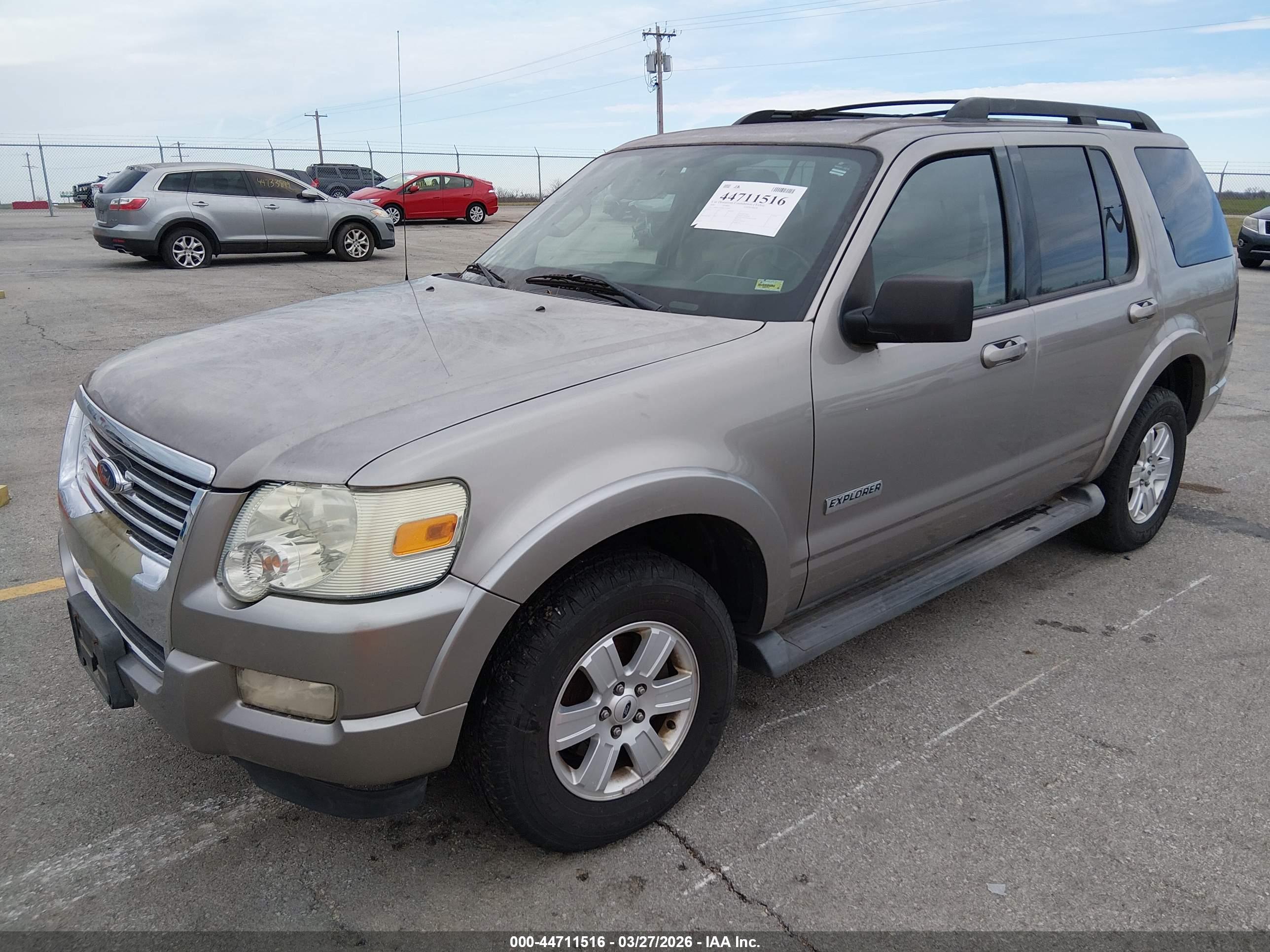 FORD EXPLORER image 2