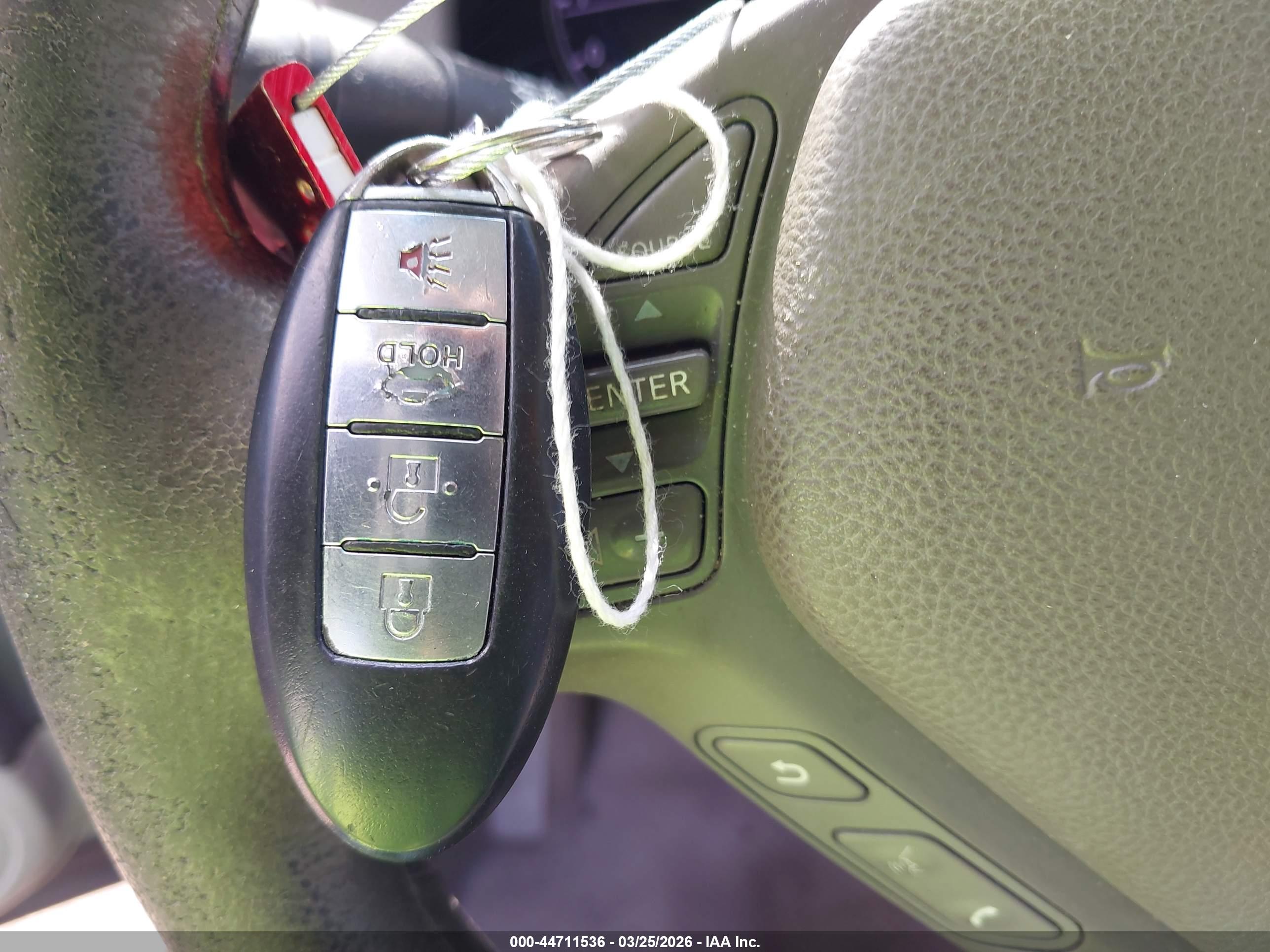 INFINITI G37 image 11