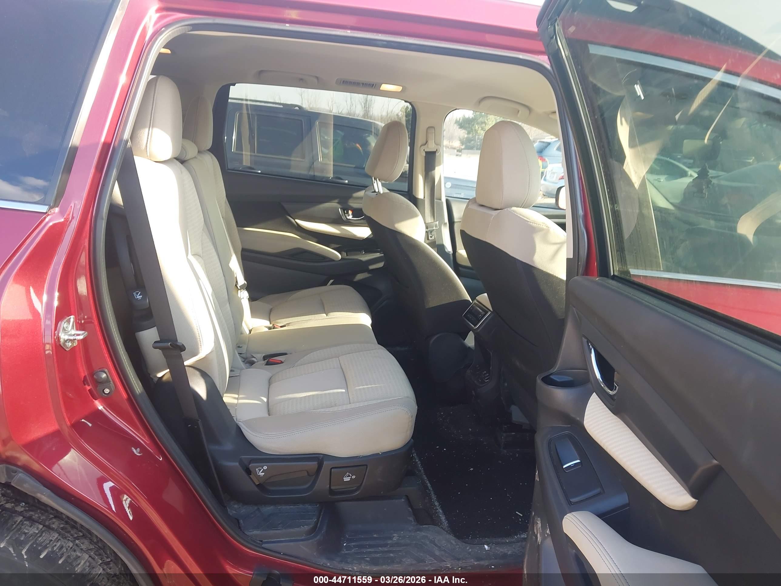SUBARU ASCENT image 8