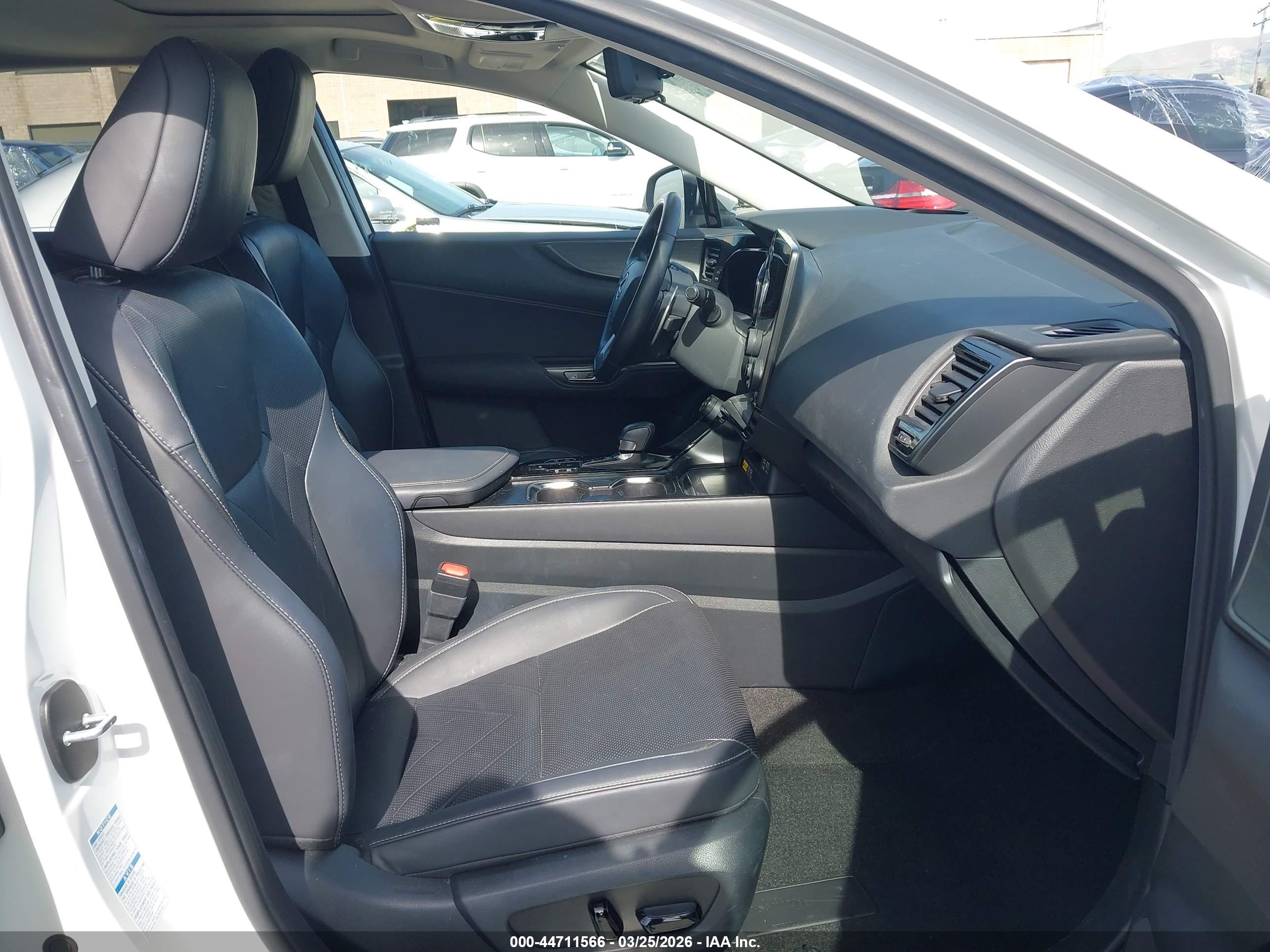 LEXUS NX image 5