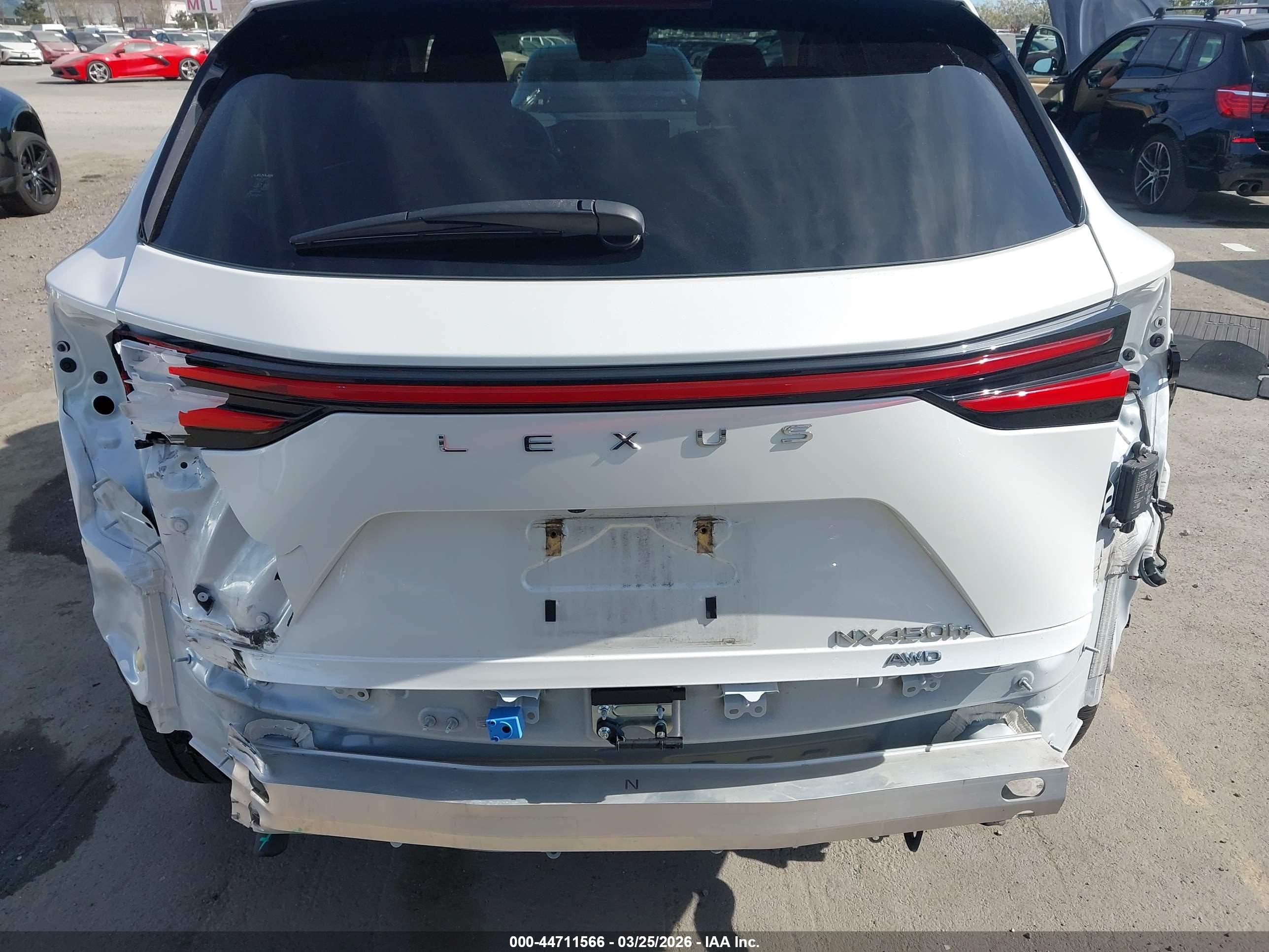 LEXUS NX image 6