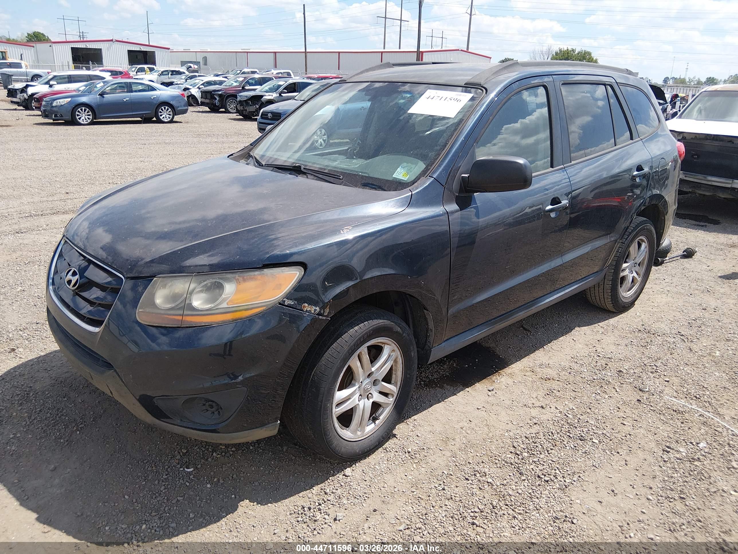 HYUNDAI SANTA image 2