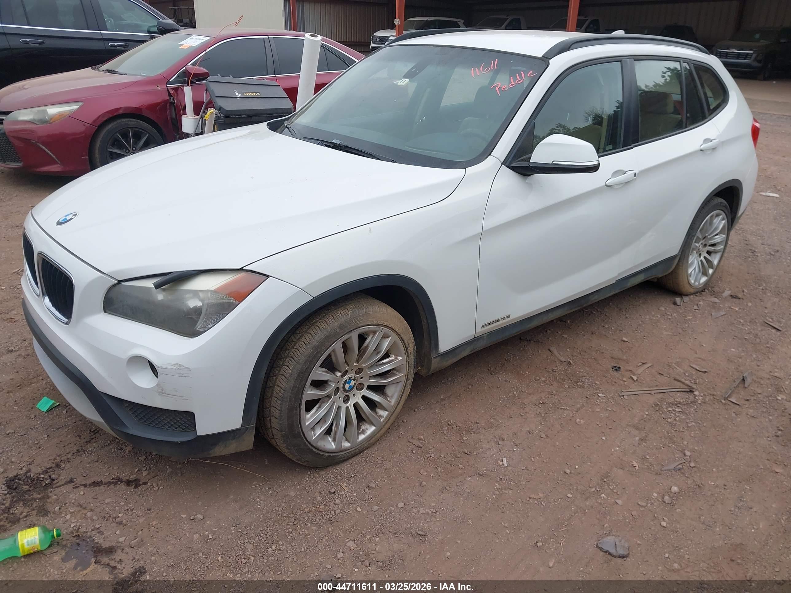 BMW X1 image 2
