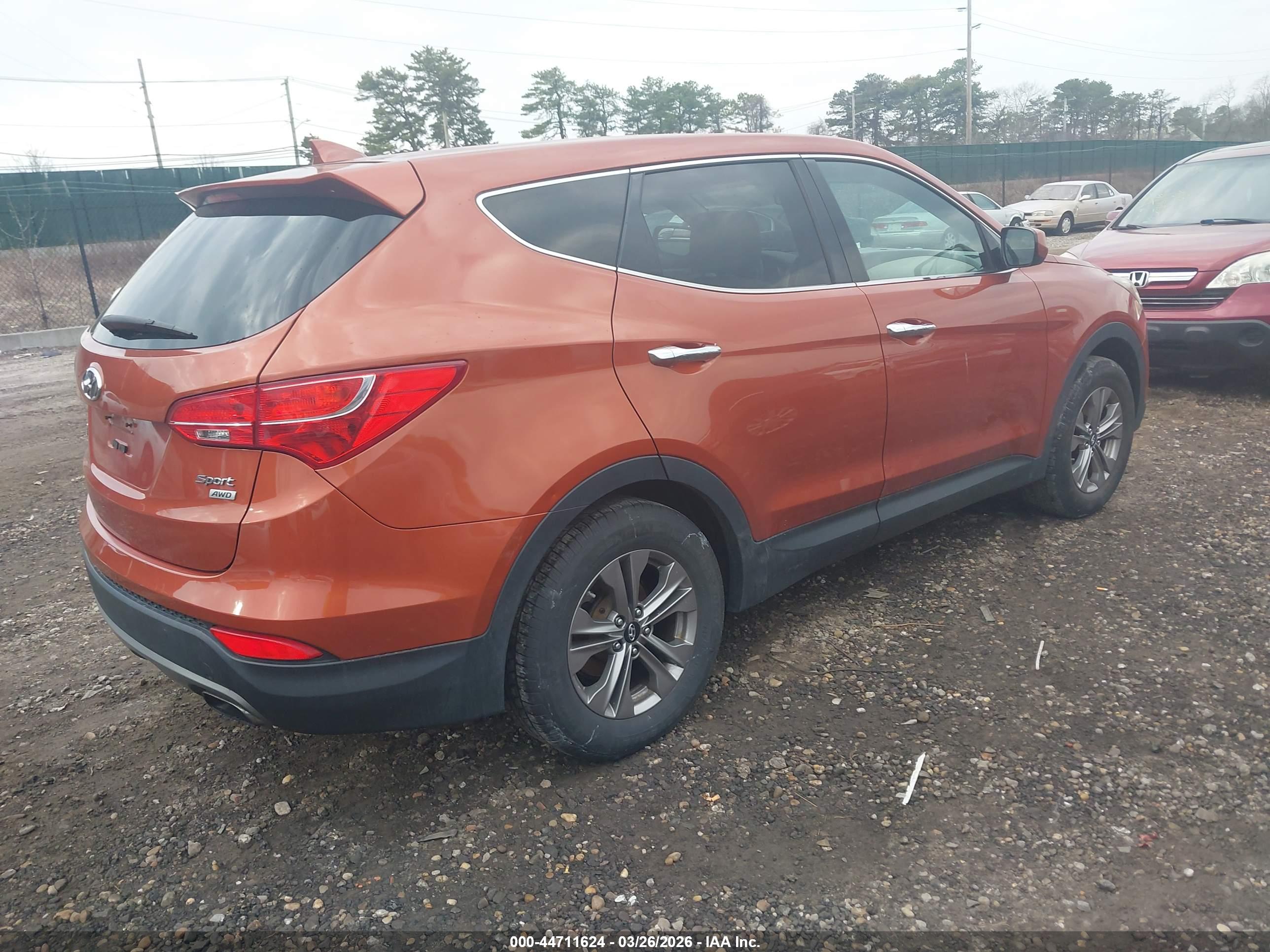 HYUNDAI SANTA image 4