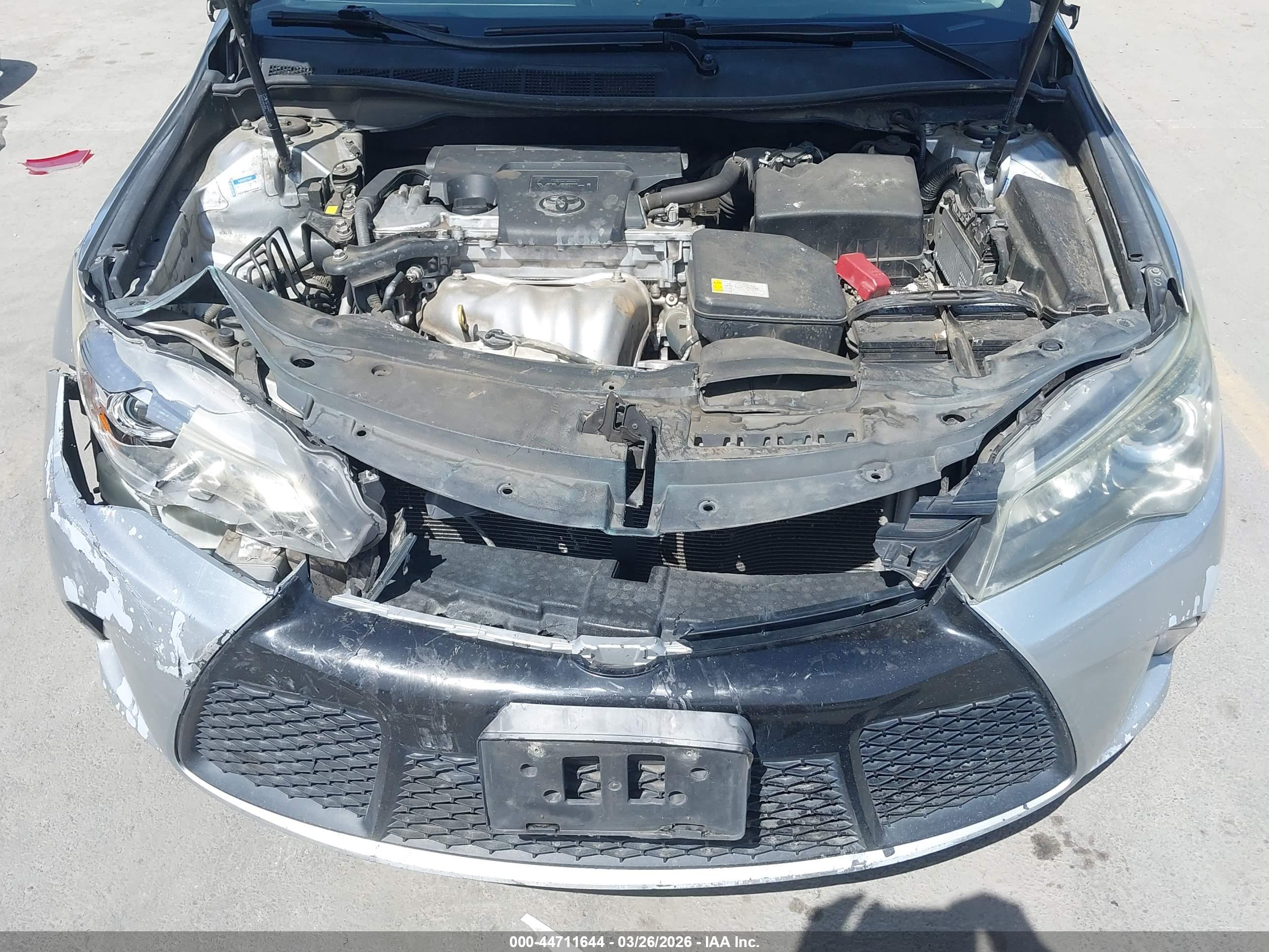 TOYOTA CAMRY image 10