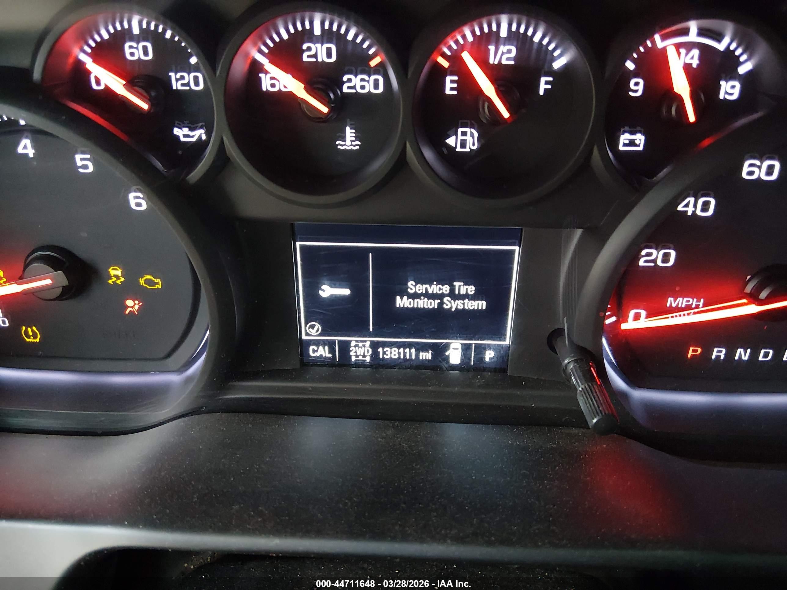 CHEVROLET SILVERADO image 7