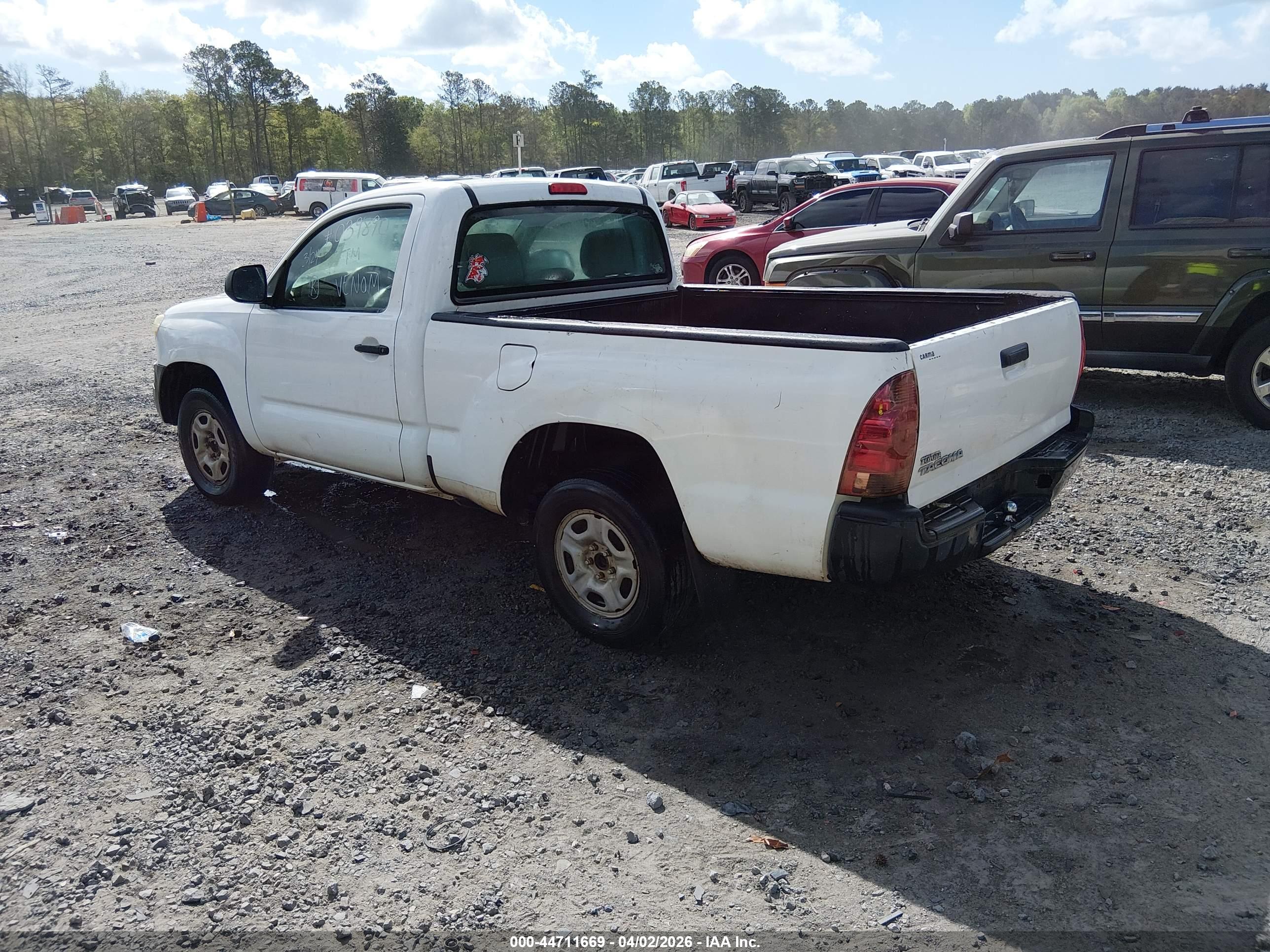 TOYOTA TACOMA image 3