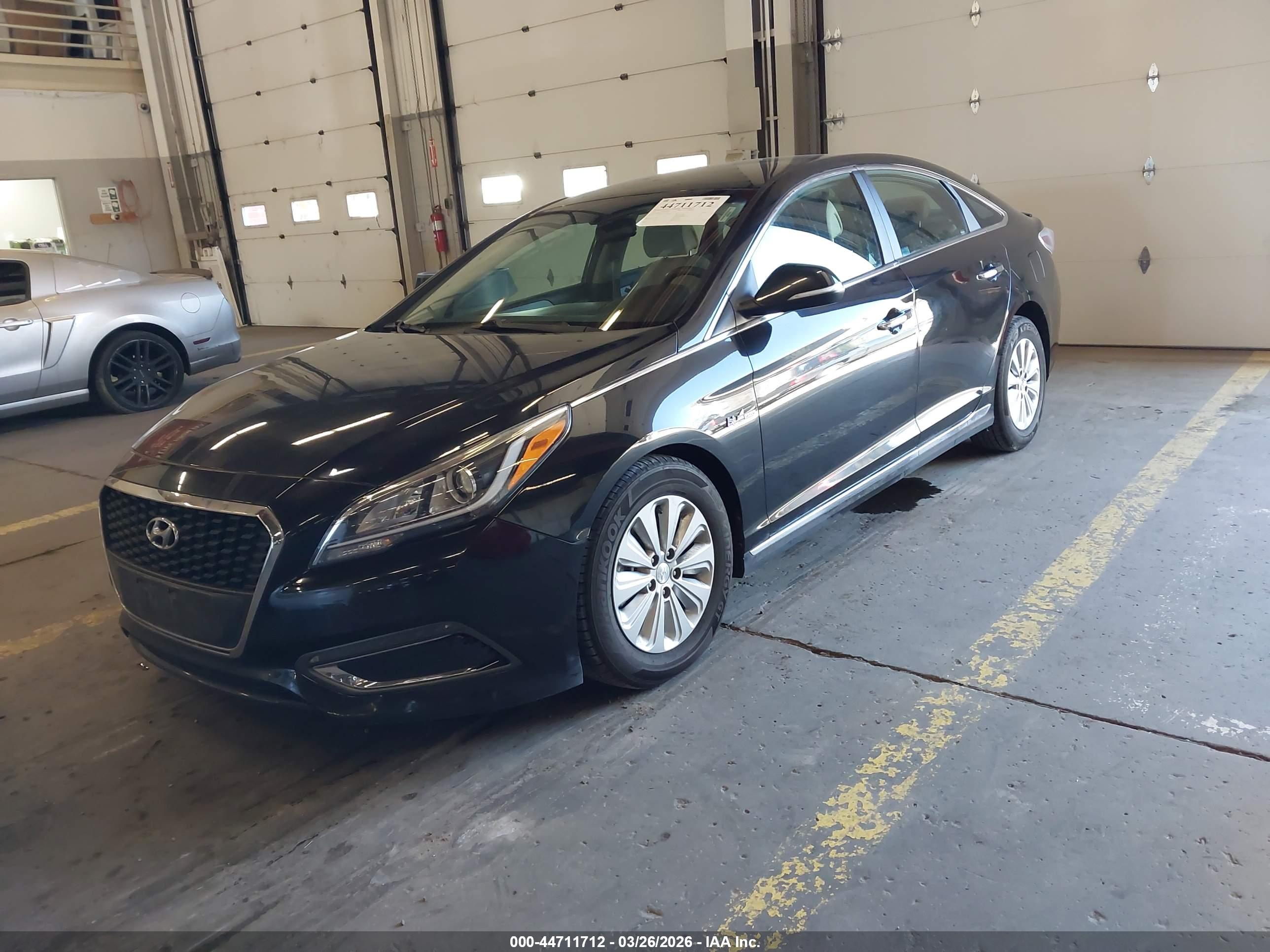 HYUNDAI SONATA image 2