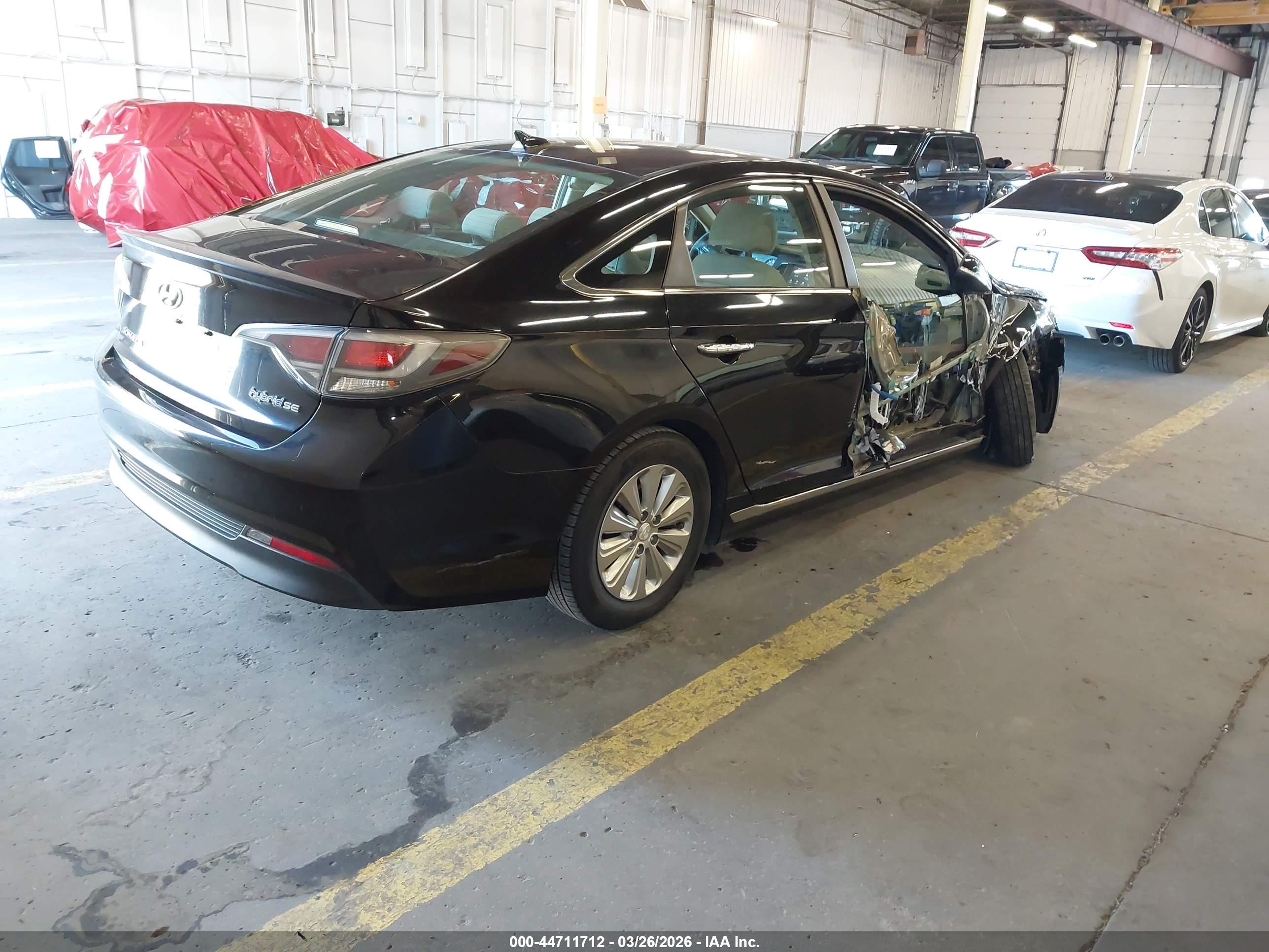 HYUNDAI SONATA image 4