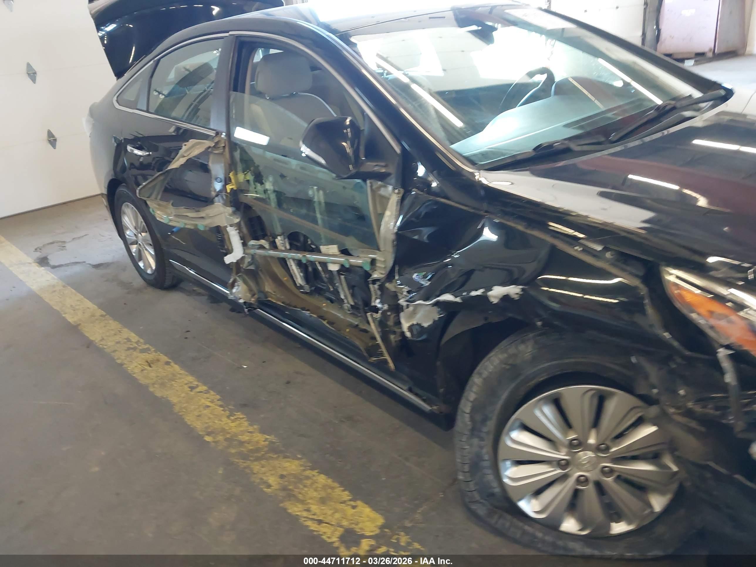 HYUNDAI SONATA image 6