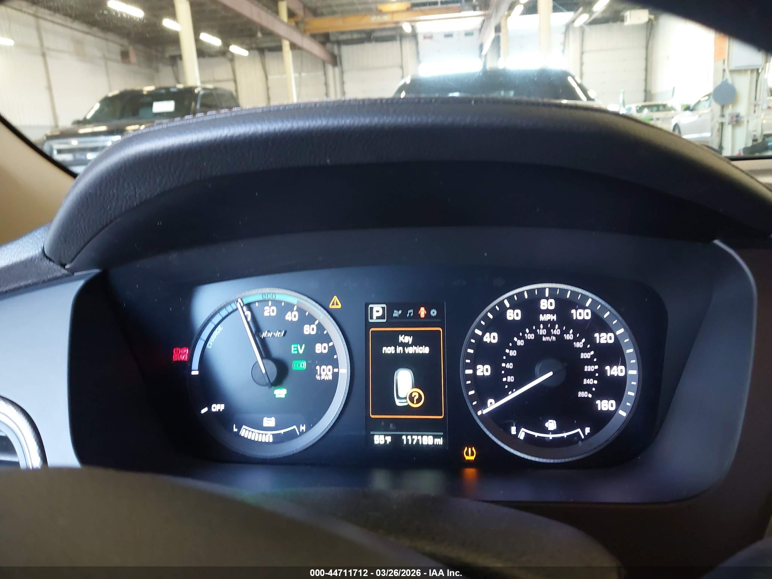 HYUNDAI SONATA image 7