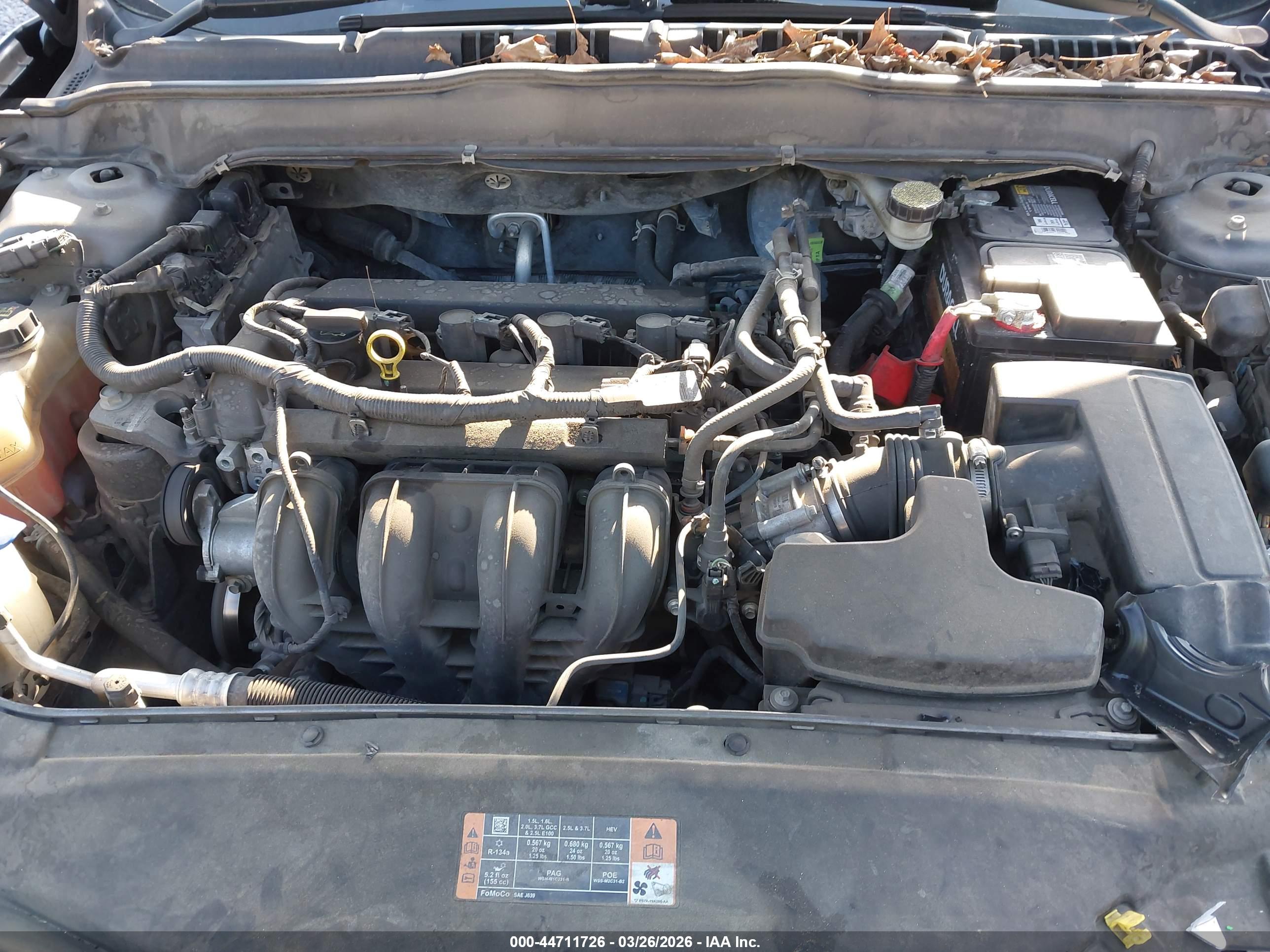 FORD FUSION image 10