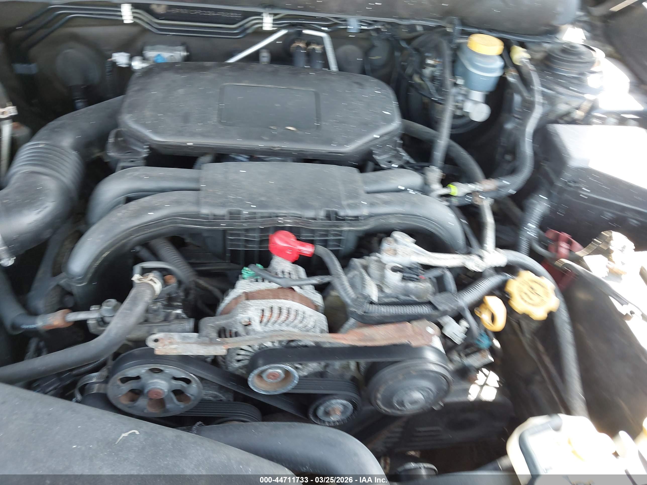 SUBARU OUTBACK image 10