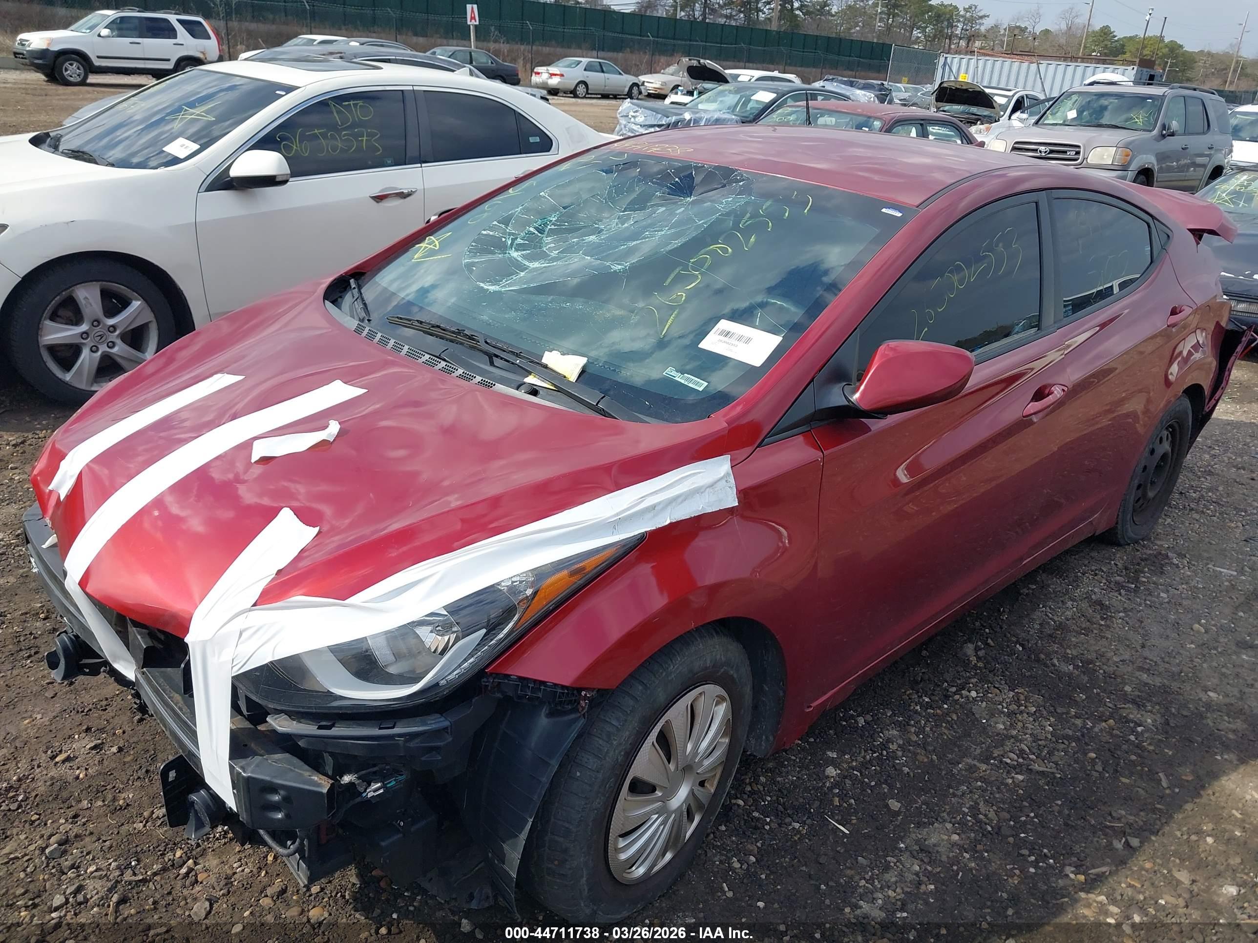 HYUNDAI ELANTRA image 2