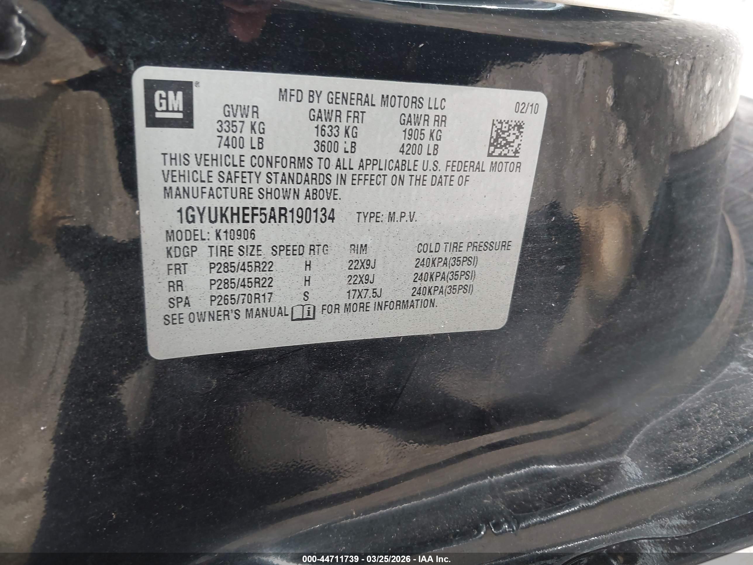 CADILLAC ESCALADE image 9