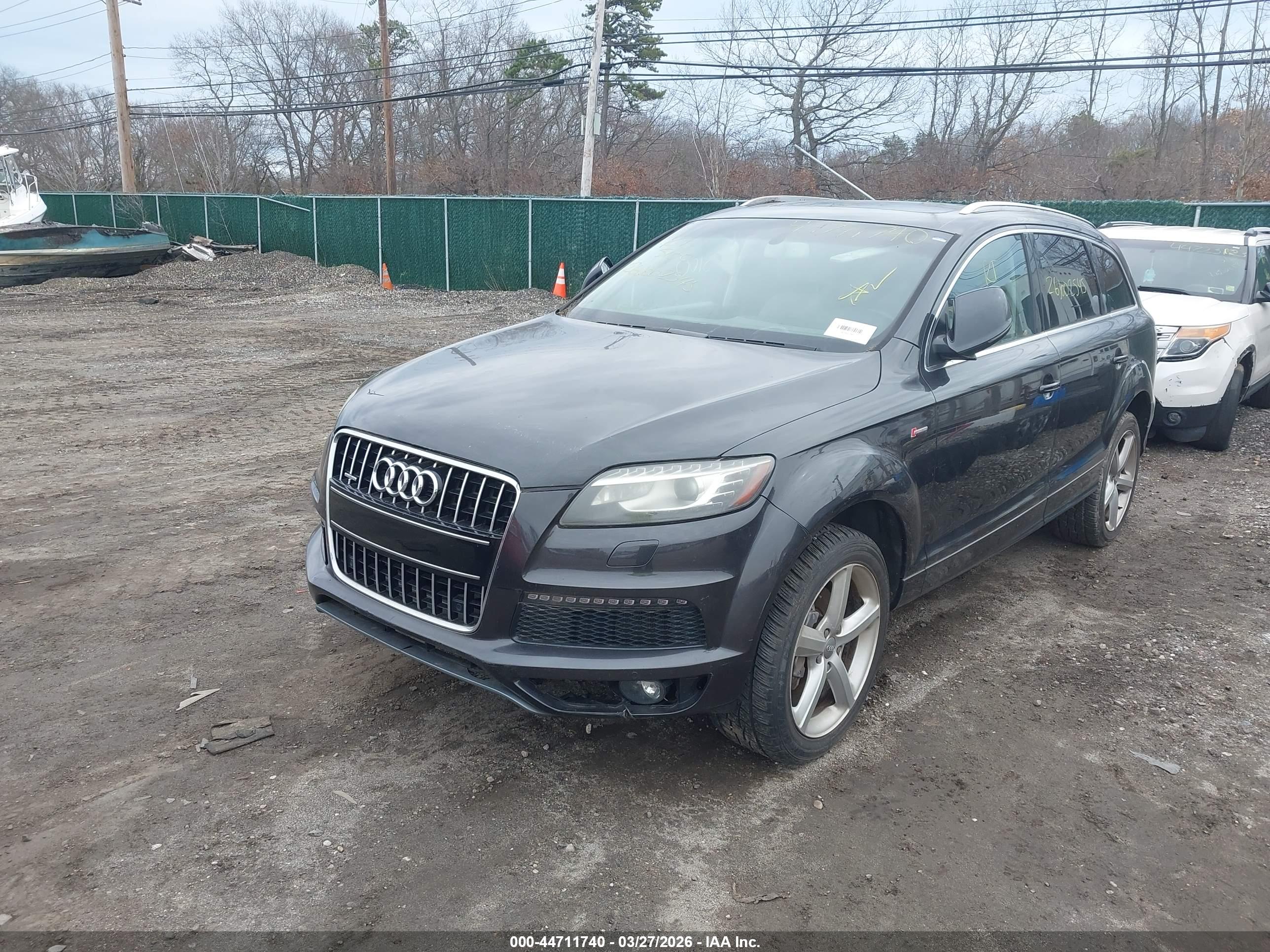 AUDI Q7 image 2