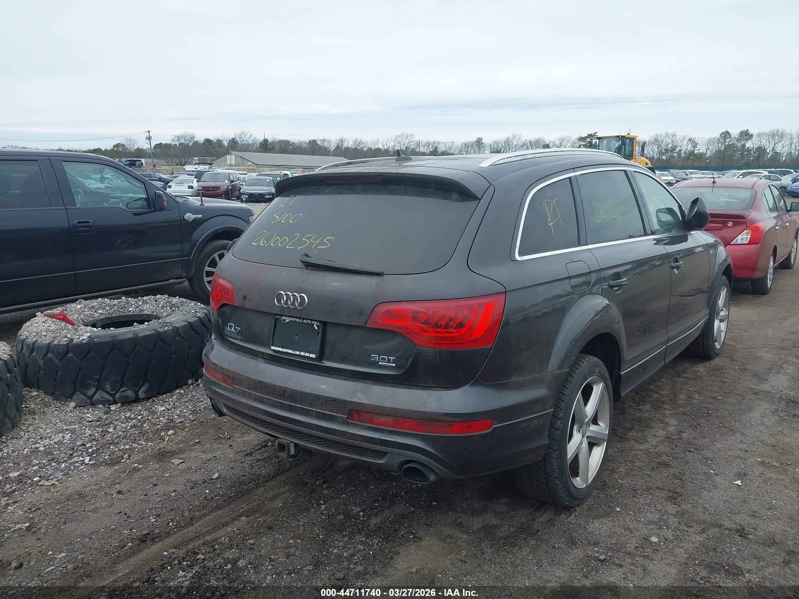 AUDI Q7 image 4