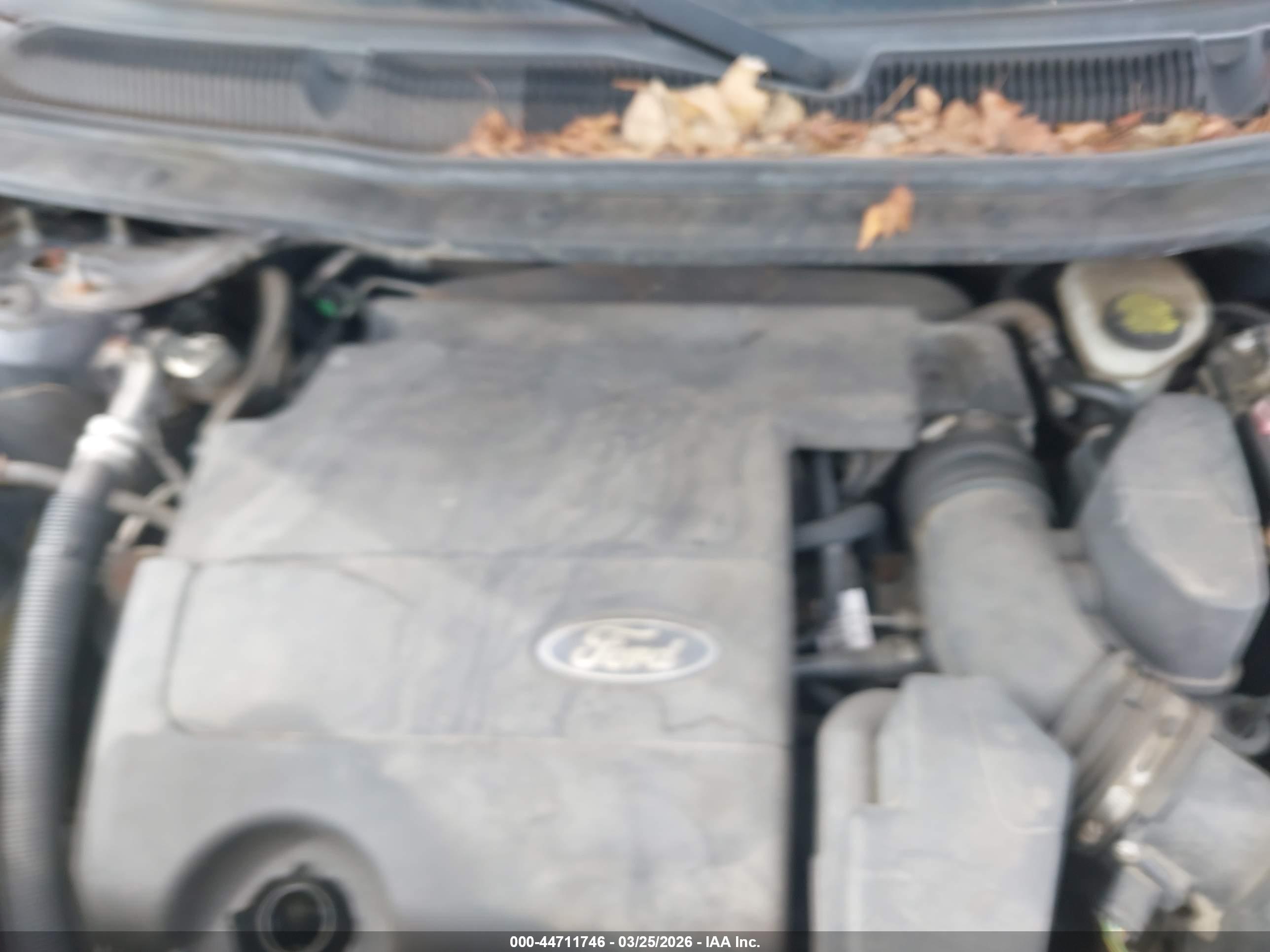 FORD EXPLORER image 10