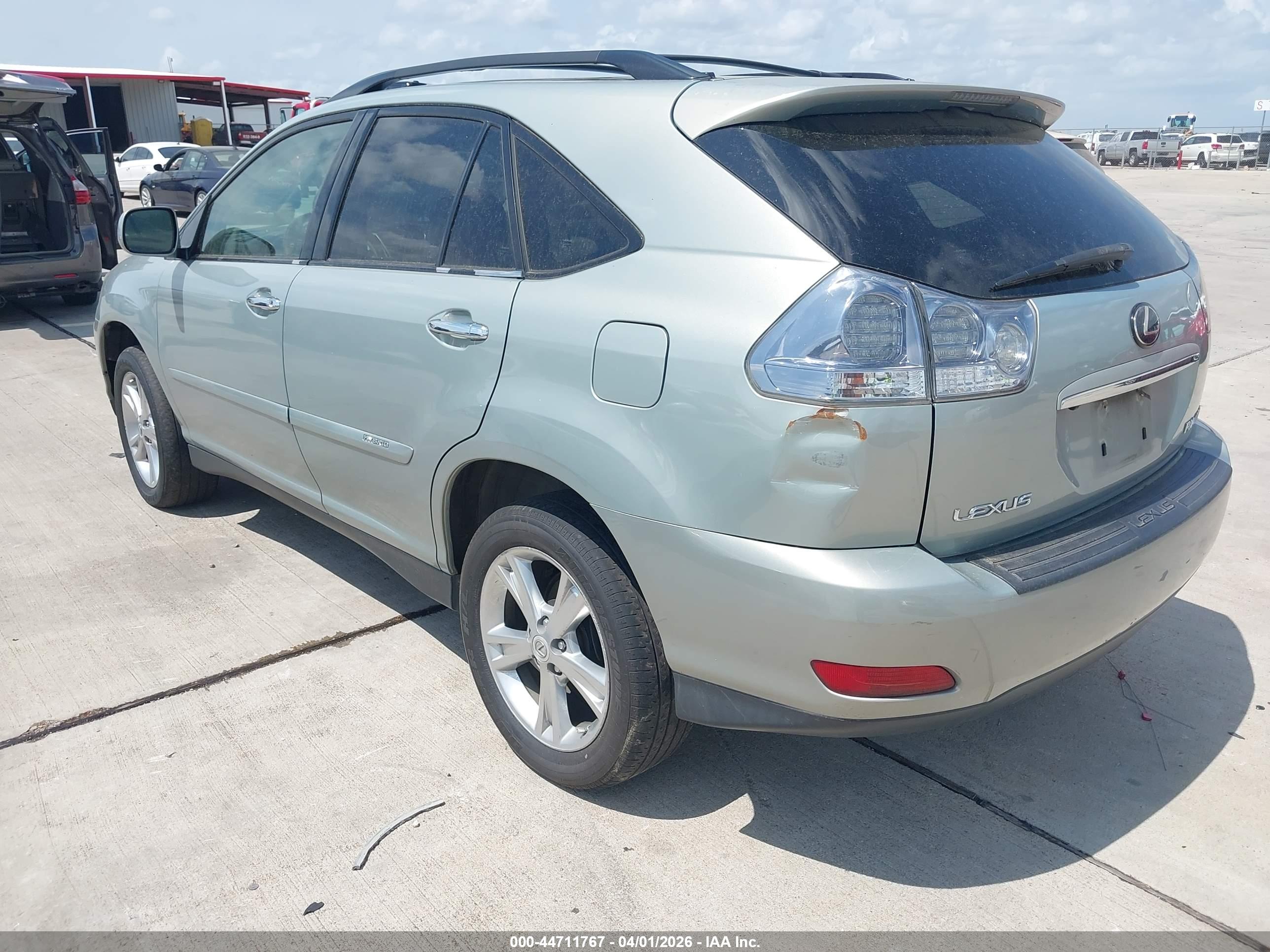 LEXUS RX image 3
