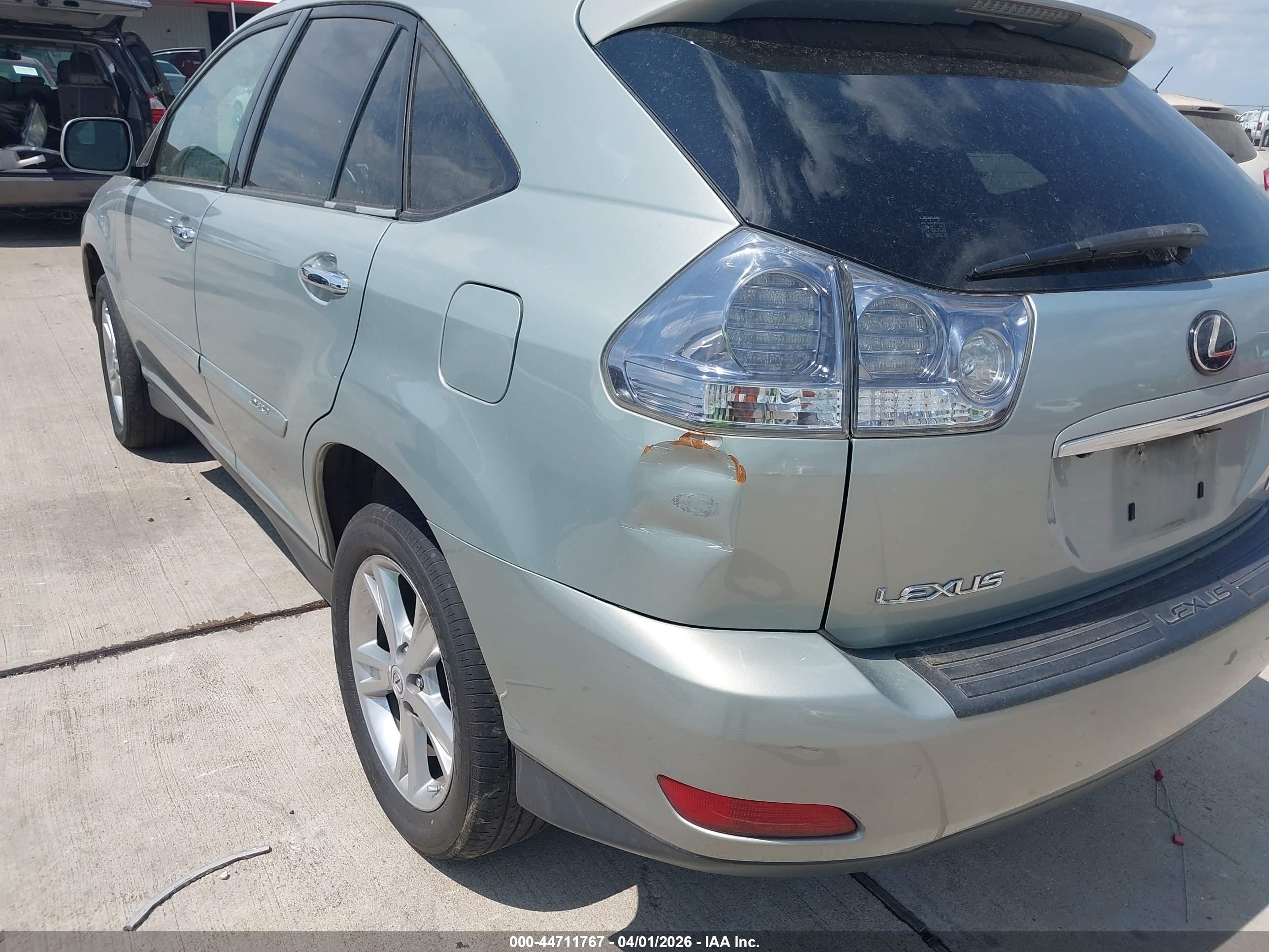 LEXUS RX image 6